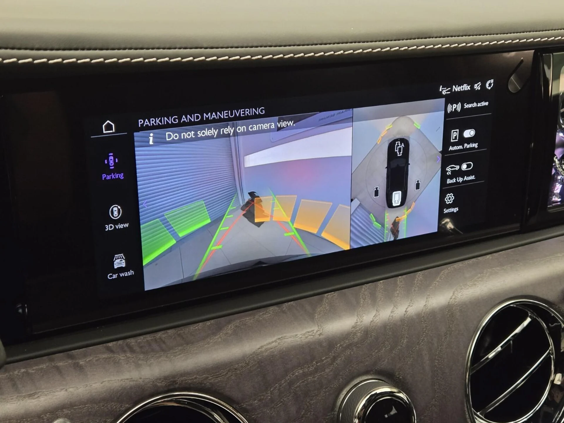 mph036_2296153745_Used_2025_Rolls_Royce_Ghost_1777356196_48be1c6de1