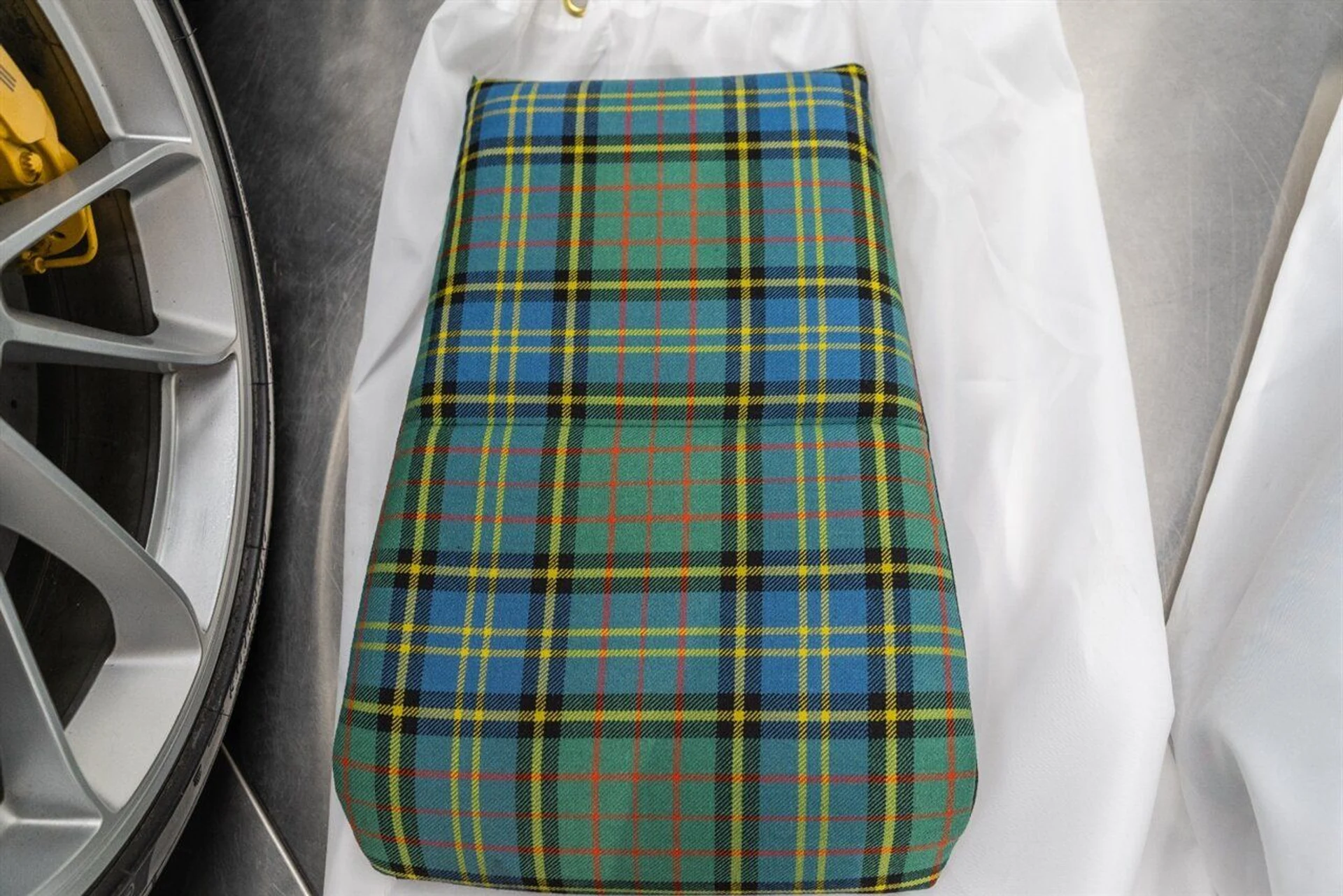 mph036_2311004894_877fe2e167_1280_5bb65dd129