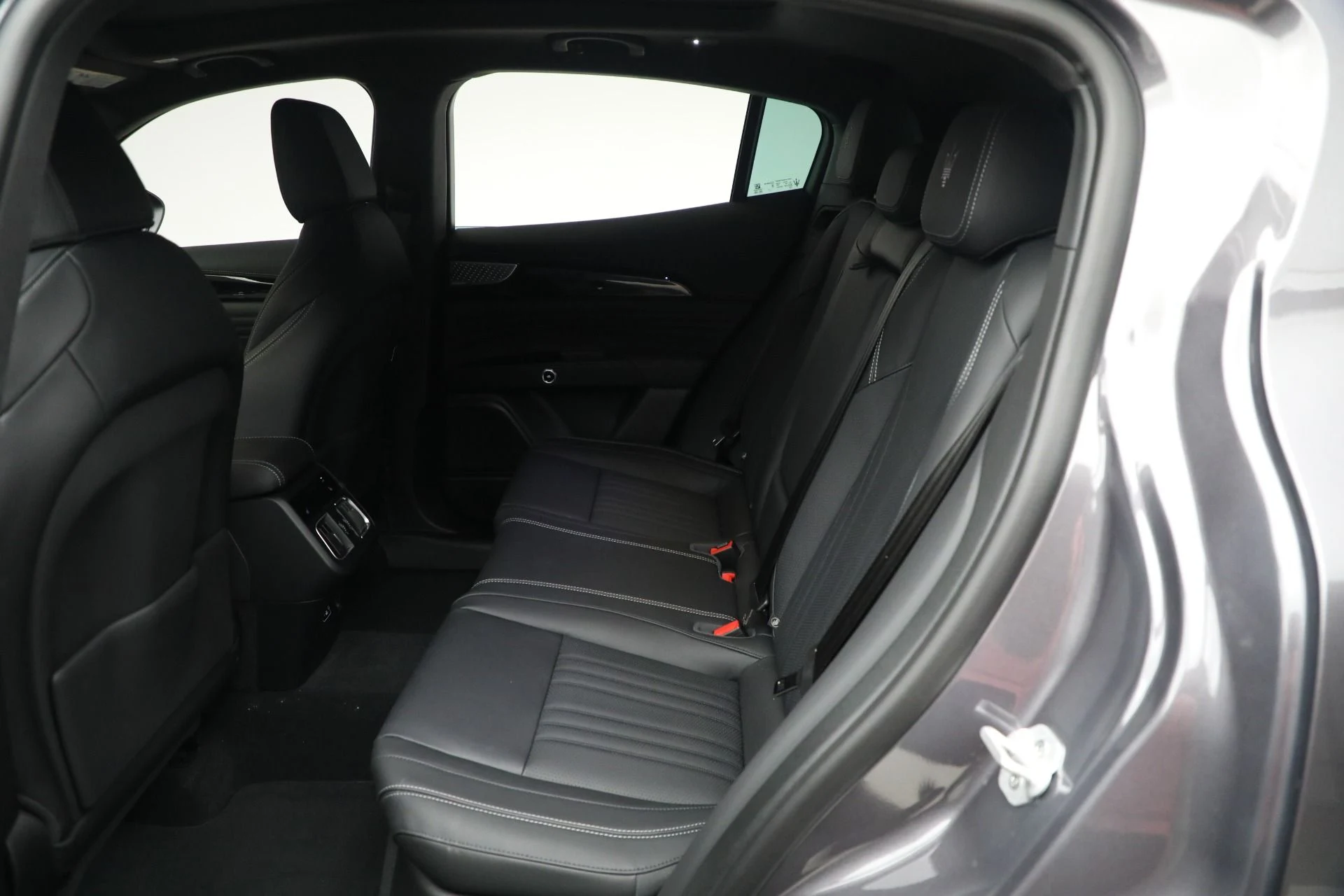 mph036_2311185755_New_2025_Maserati_Grecale_Folgore_74481e3bed