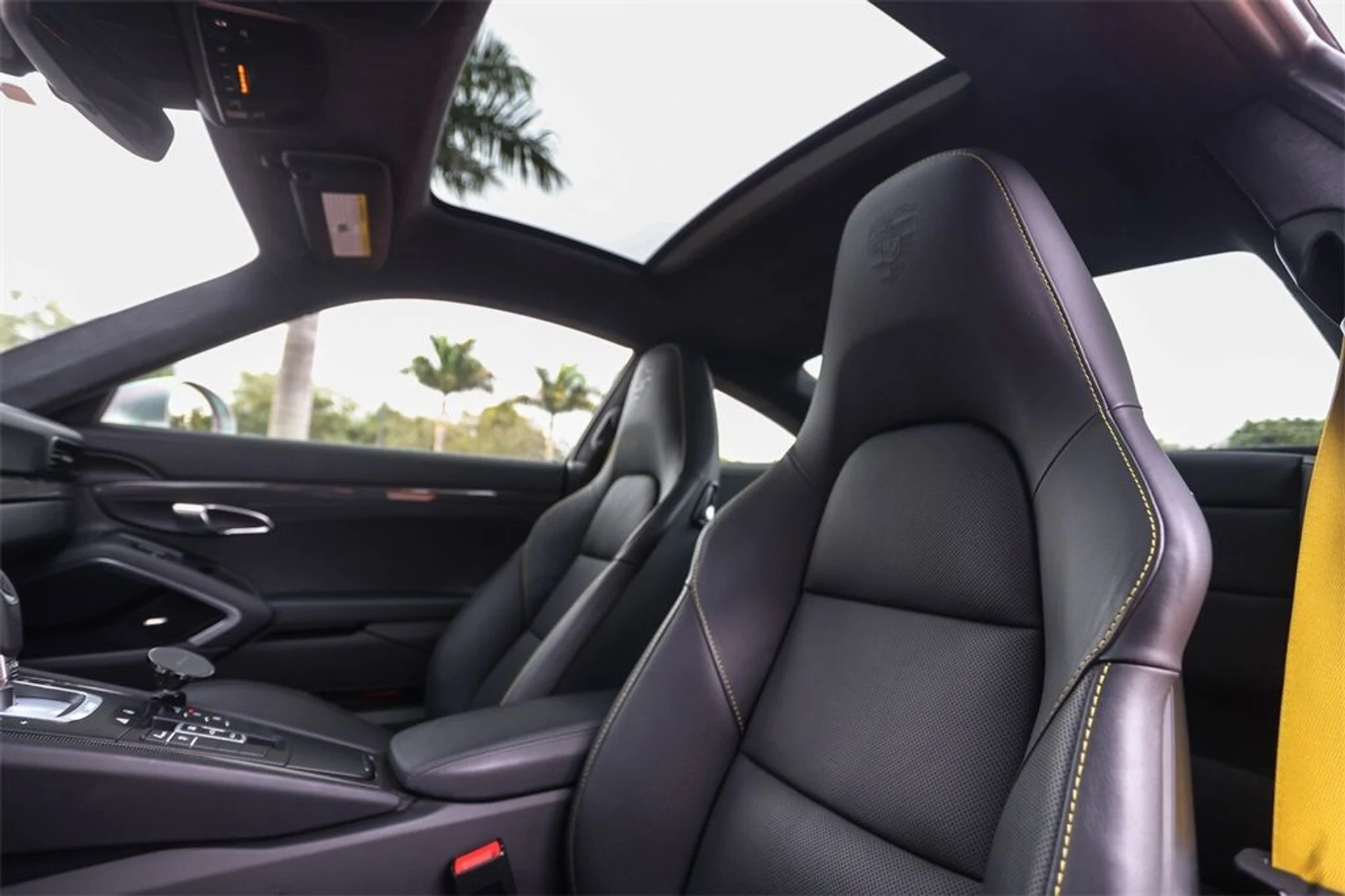 mph036_2317179635_659e24edf00f1550bdaf57159af882f9_e659e760cf