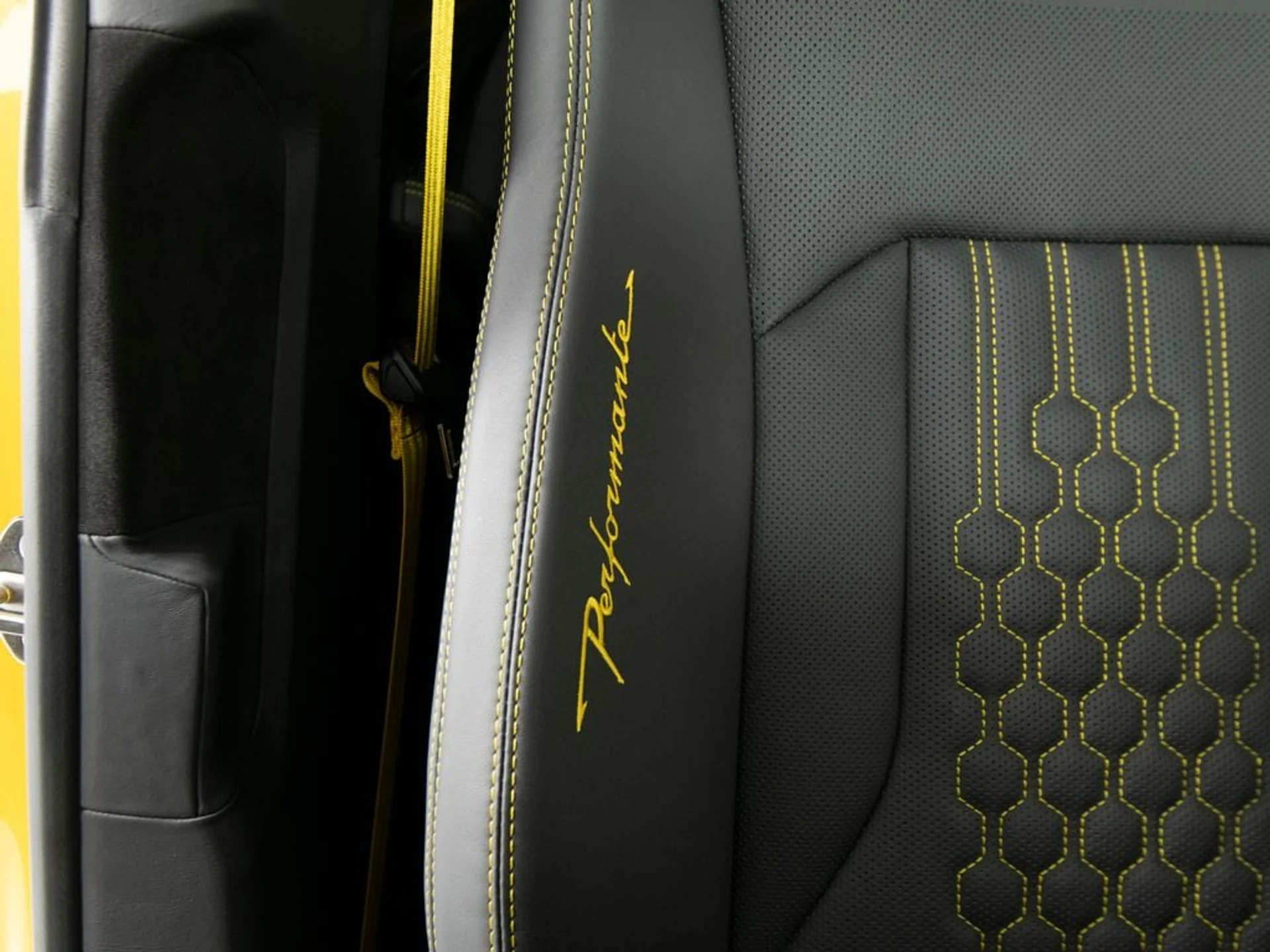 mph036_232959305_d970f06e7dab185686dc17afa2e72b4bx_4907c646cd