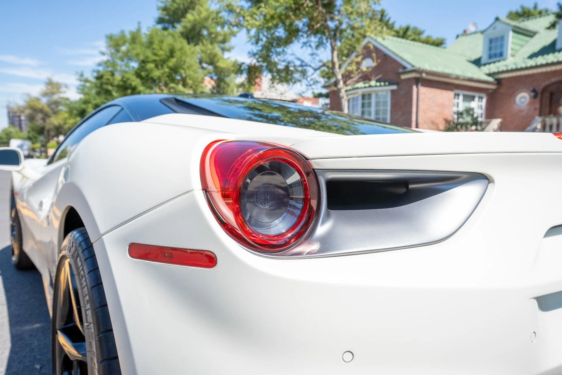 mph036_2331062009_Used_2018_Ferrari_488_GTB_1787848459_d4989b9b10