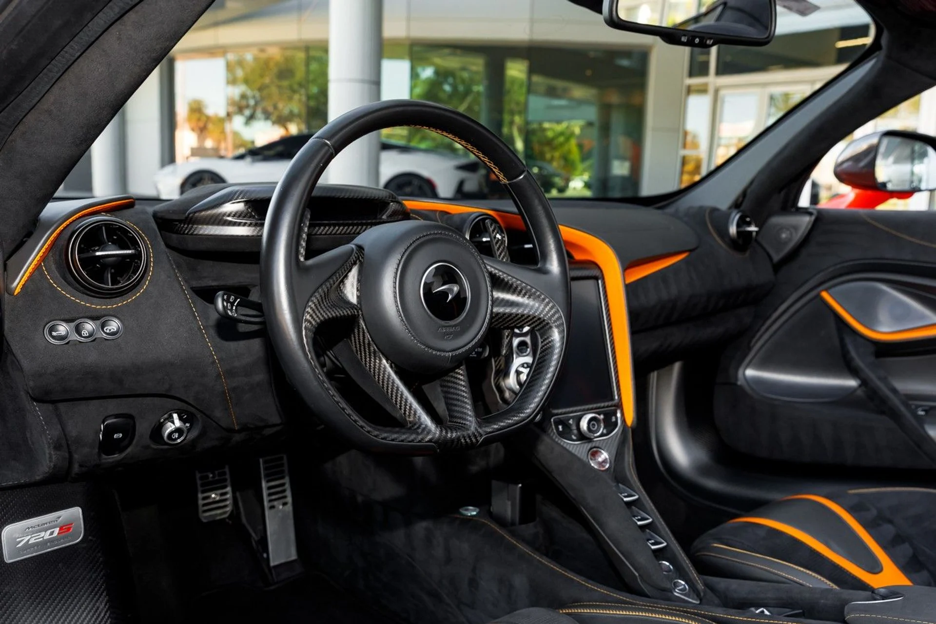 mph036_2332651144_625_p37_l_4411466e9f