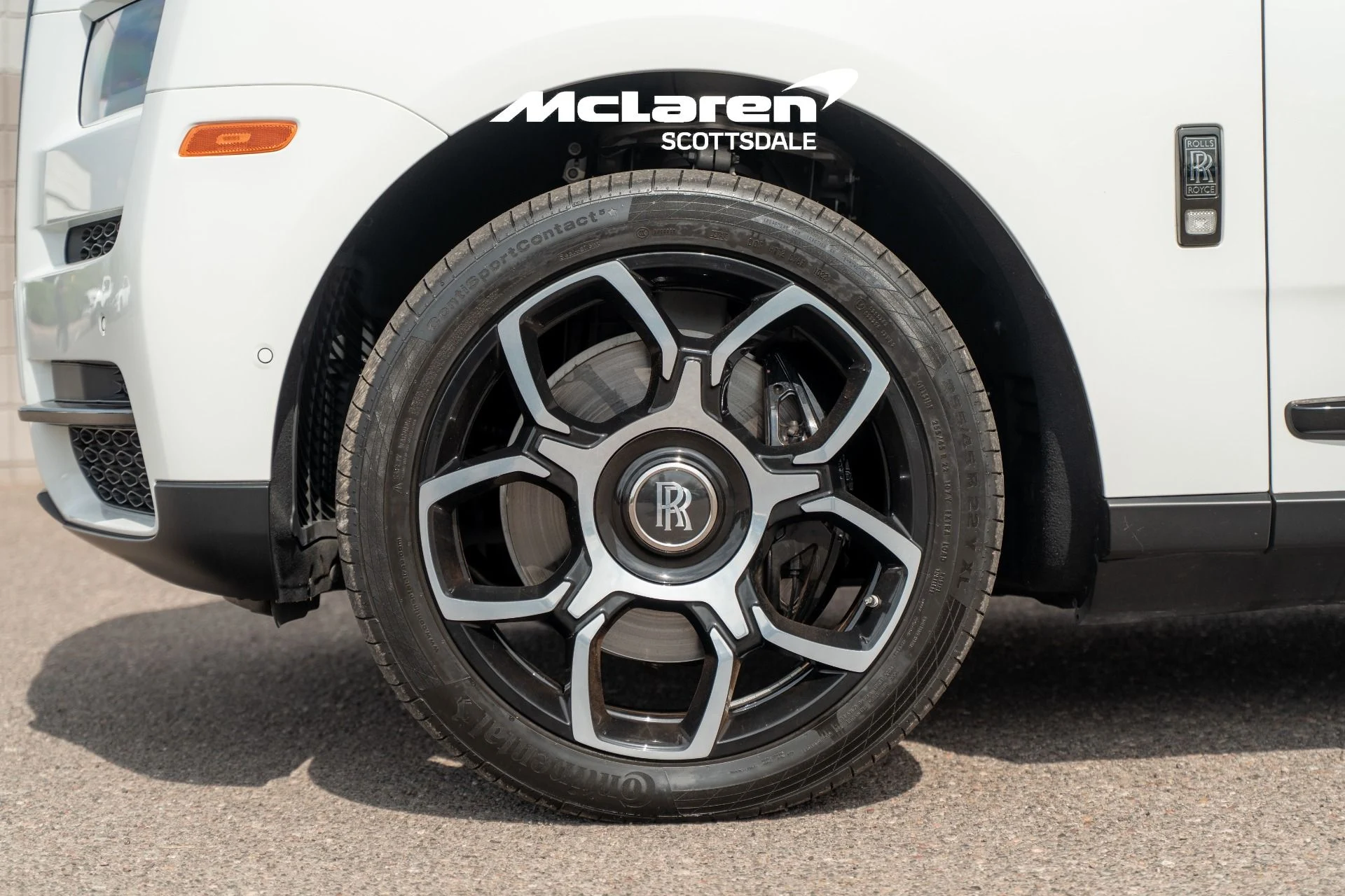 mph036_2333086029_Used_2022_Rolls_Royce_CULLINAN_1786996060_5a6ddc30e1