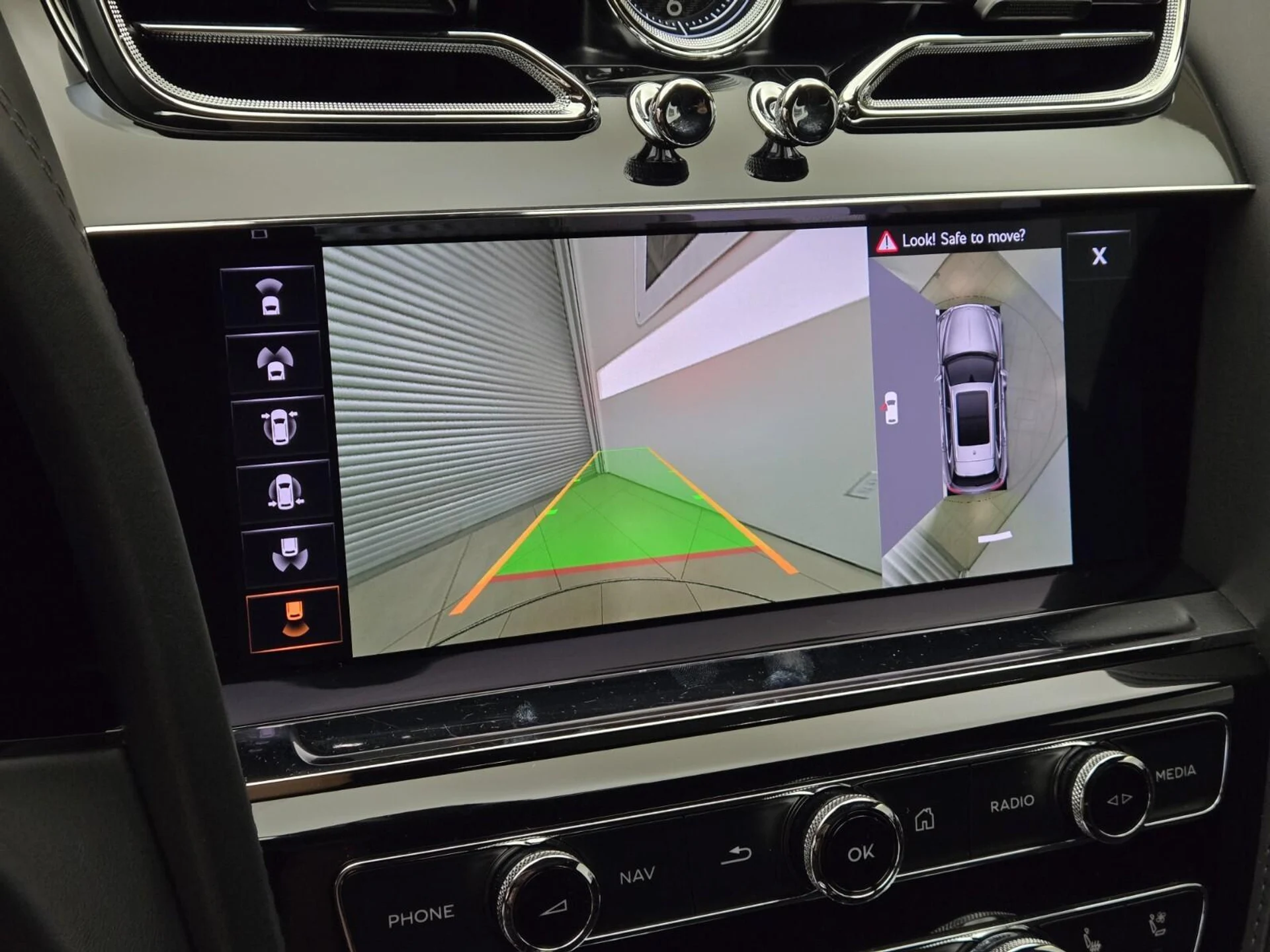 mph036_2334689265_Used_2021_Bentley_Bentayga_Speed_1770879199_abcf9bcf1e