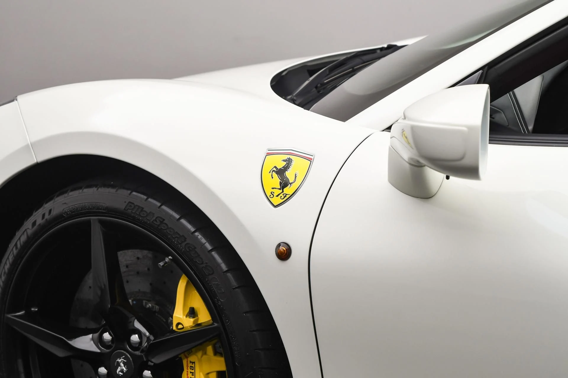 mph036_2349738480_Used_2016_Ferrari_488_Spider_1750234931_ce95ce3a59