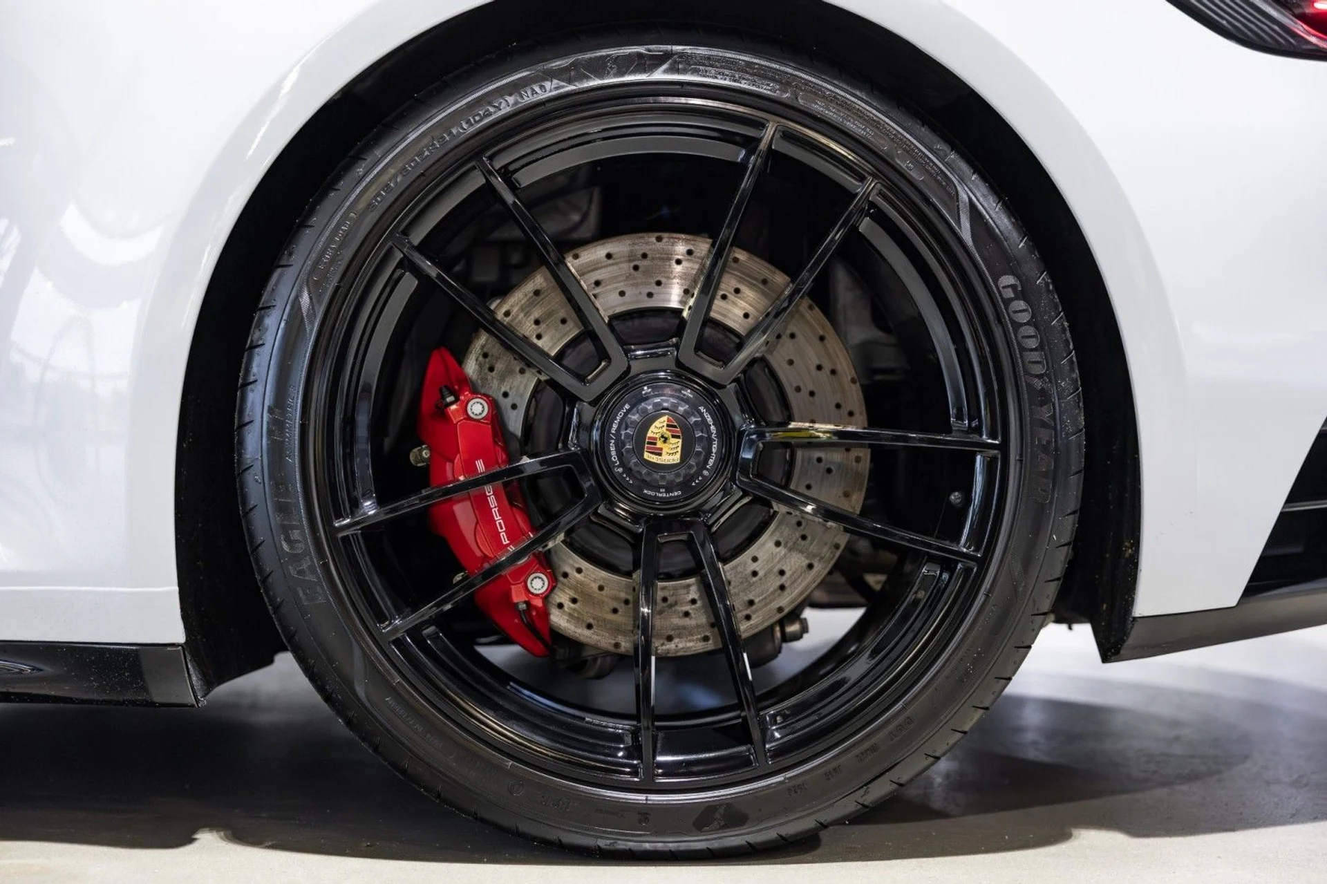 mph036_2352549618_b_A_45c00566d3