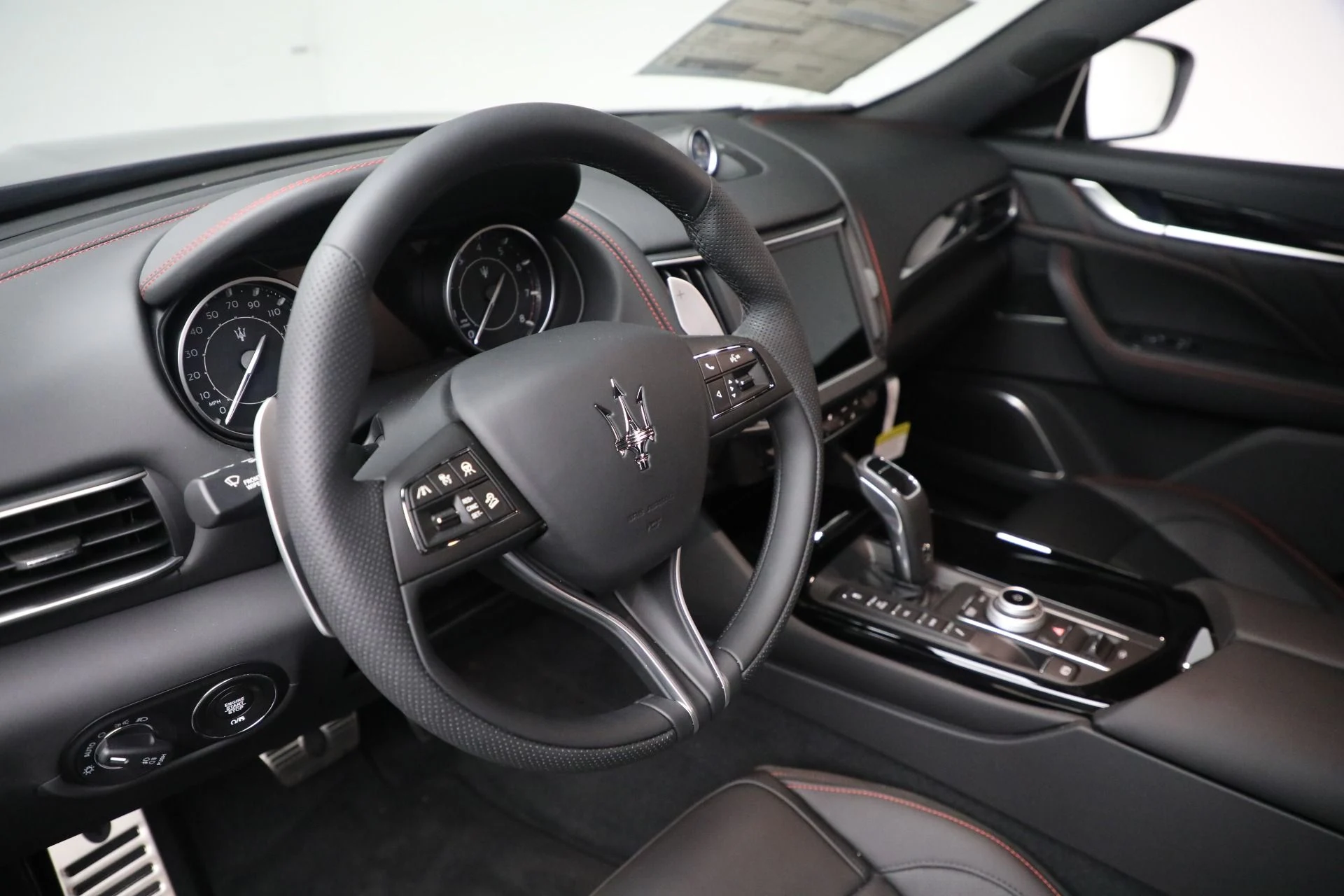 mph036_2352783387_New_2024_Maserati_Levante_Modena_Ultima_e4f65ab51e