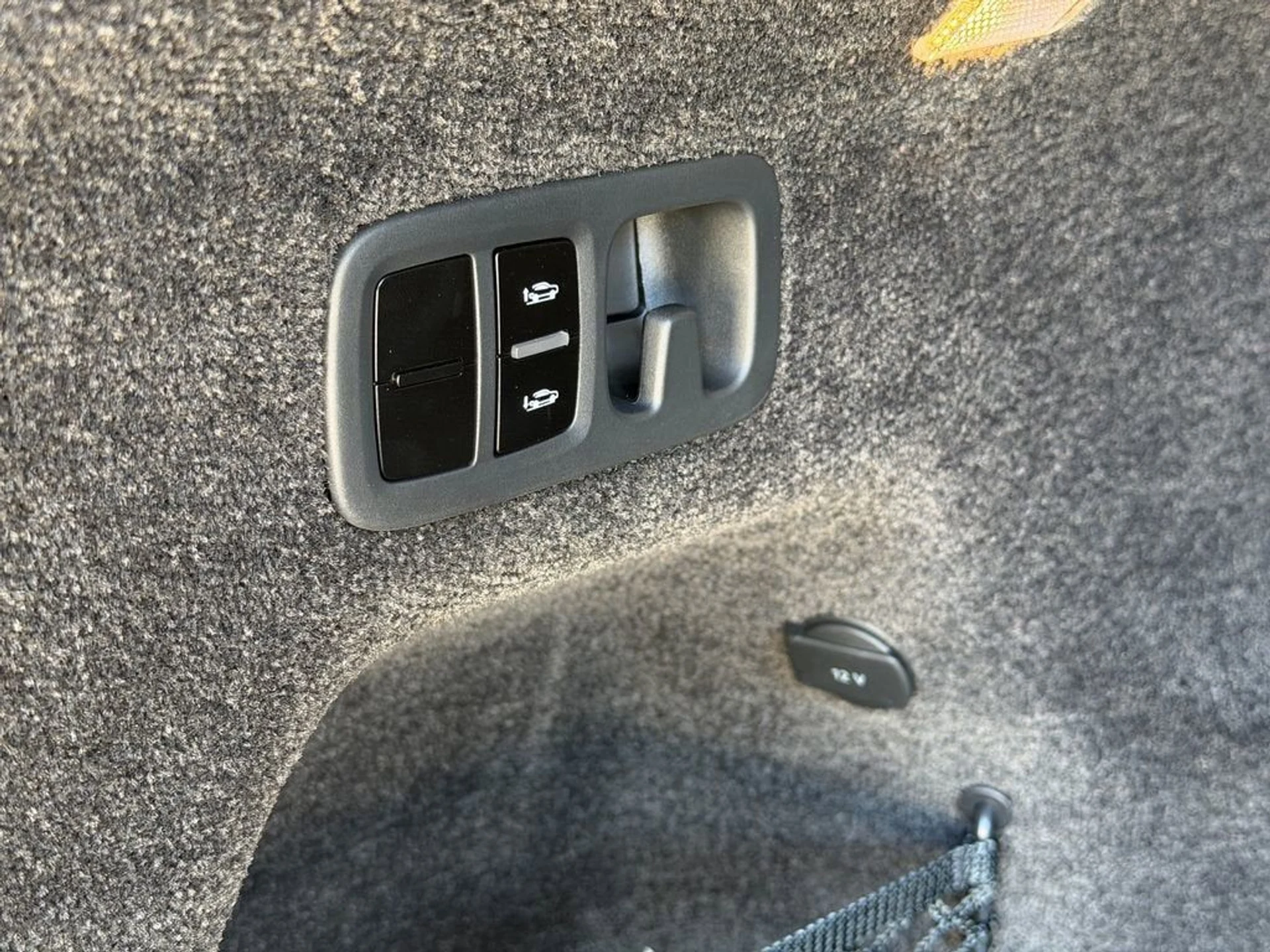 mph036_2361067357_17f1b8d37d1249bdbfa809cb3408325a_ee3ff79609