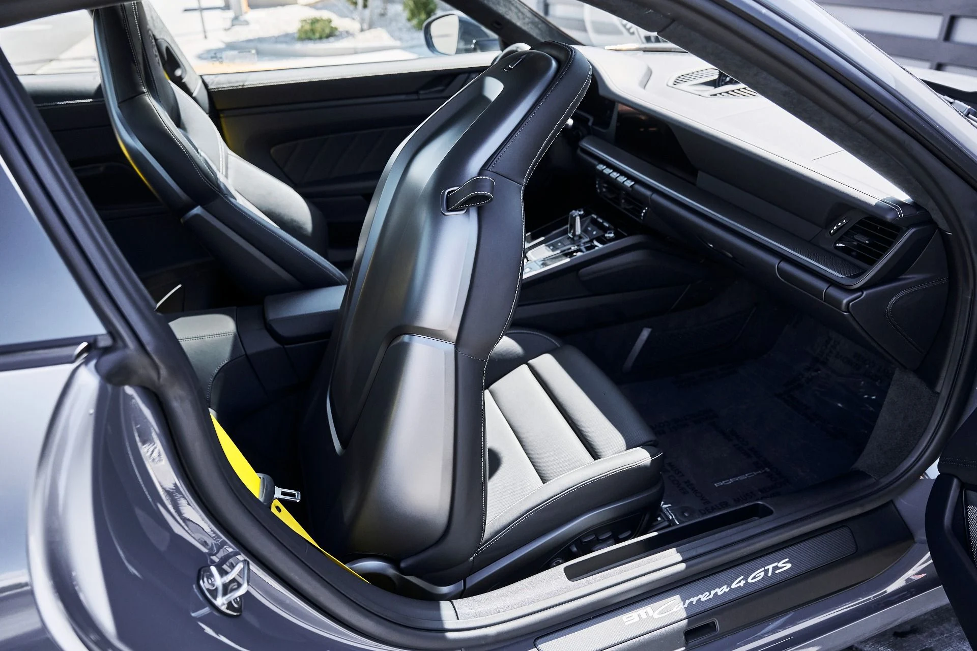 mph036_2362249095_Used_2026_Porsche_911_Carrera_4_GTS_1776878386_fede70940d