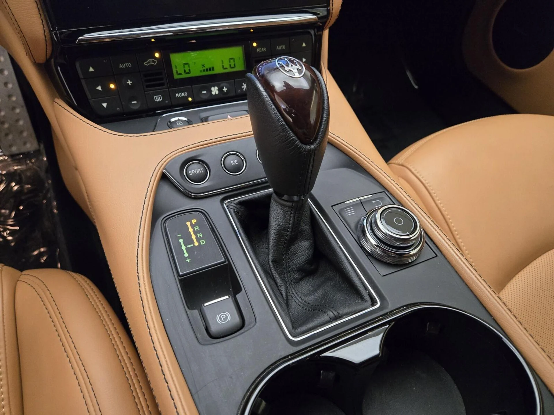 mph036_2364784586_Used_2018_Maserati_Gran_Turismo_Sport_1754375109_8809c0d038