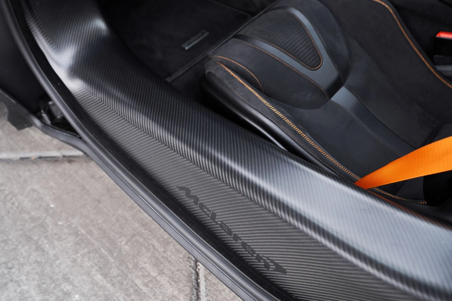 mph036_2384812443_Used_2024_Mc_Laren_750_S_1762992849_36ccf5b796