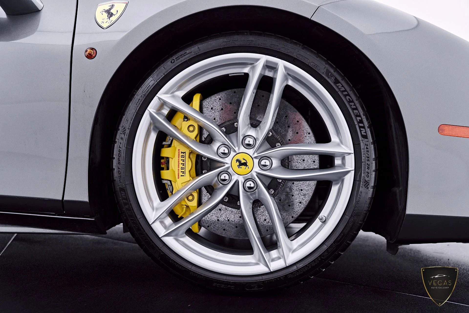 mph036_2386498415_Used_2018_Ferrari_488_GTB_Base_1783498210_a58aabc9ae