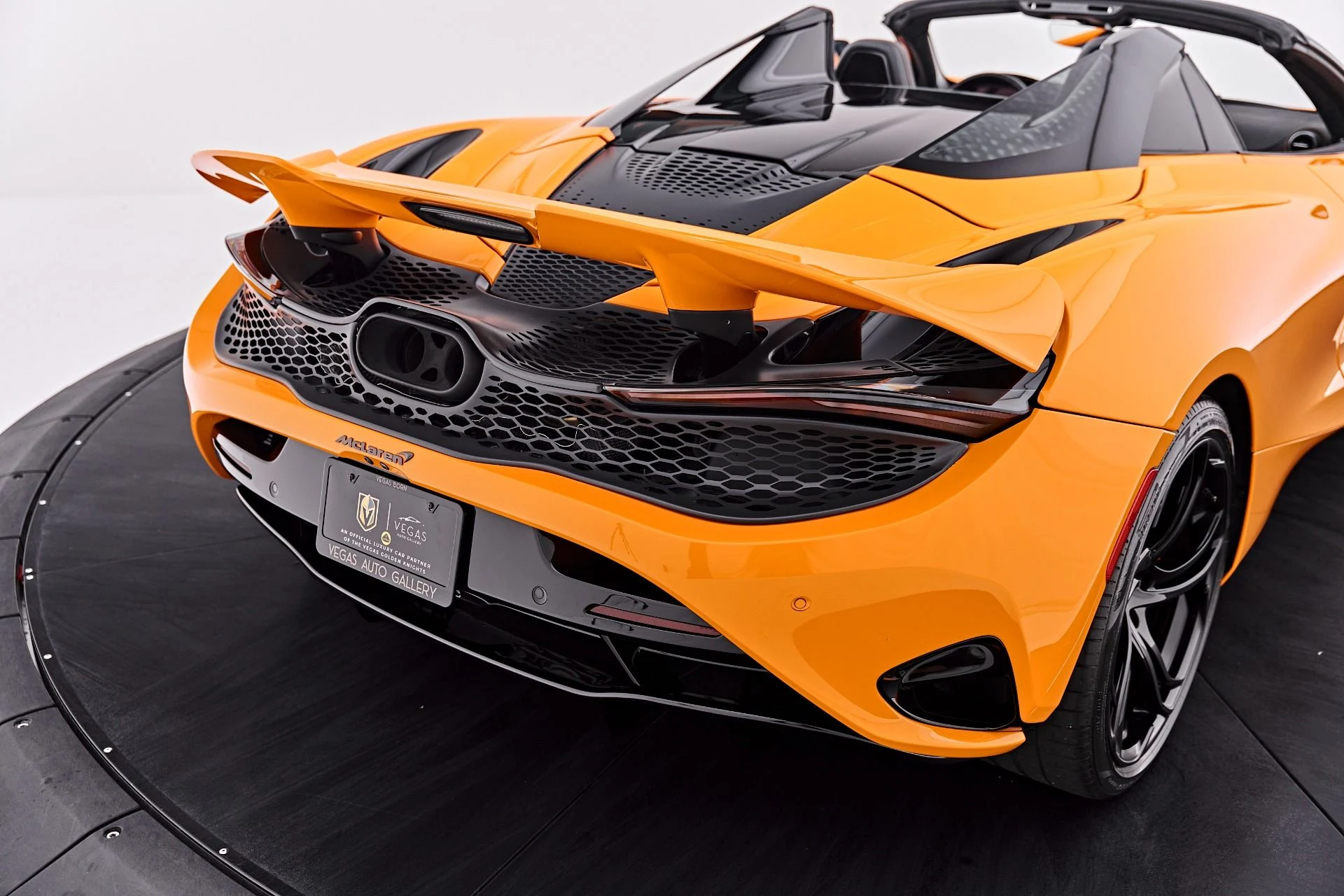 mph036_2391823875_Used_2025_Mc_Laren_750_S_1786993769_e0968a9999
