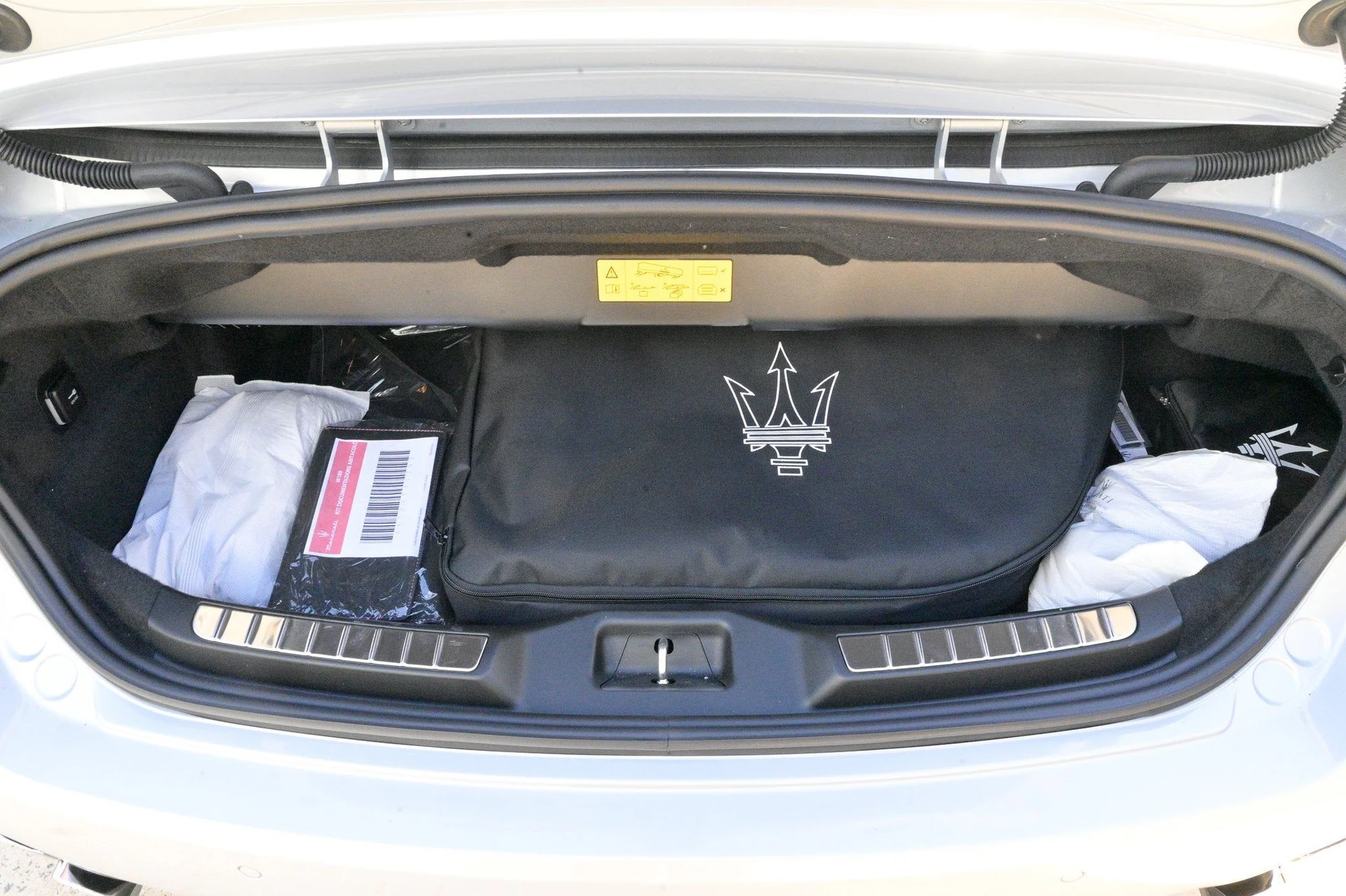 mph036_2401827331_657d14e8a0ef43b0be95d2d83c7210b2_18366cccbd