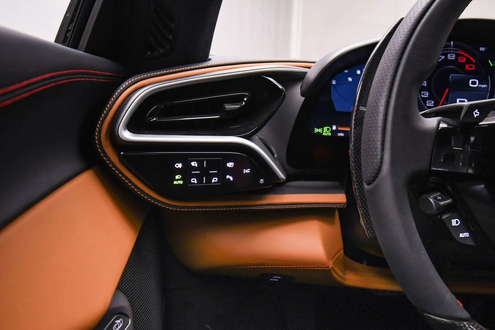 mph036_2402962579_f9212a52803948acb27be7d0c88a4075_19d51e1de6