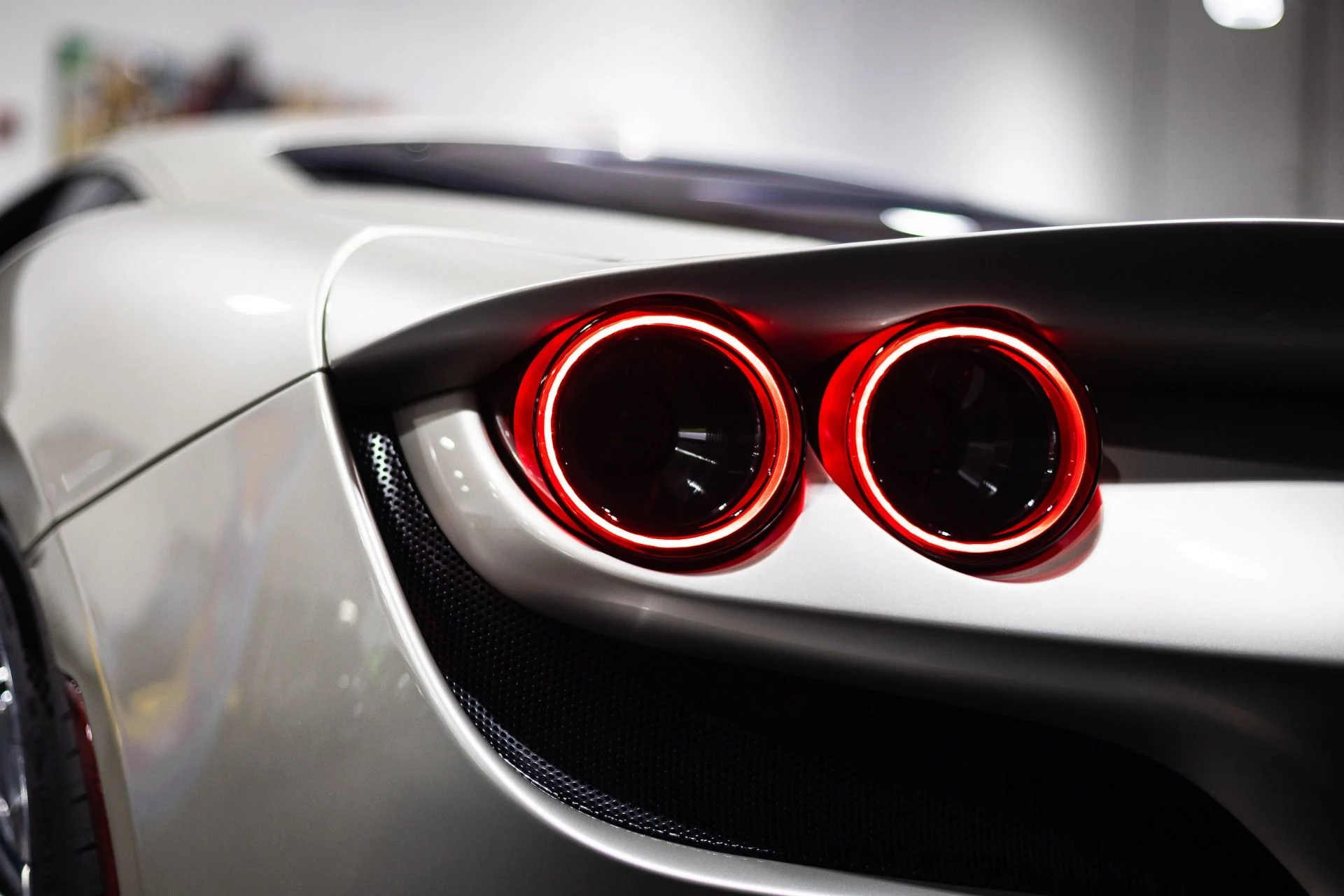 mph036_240558930_Used_2021_Ferrari_F8_Tributo_1772640280_31823cbf67