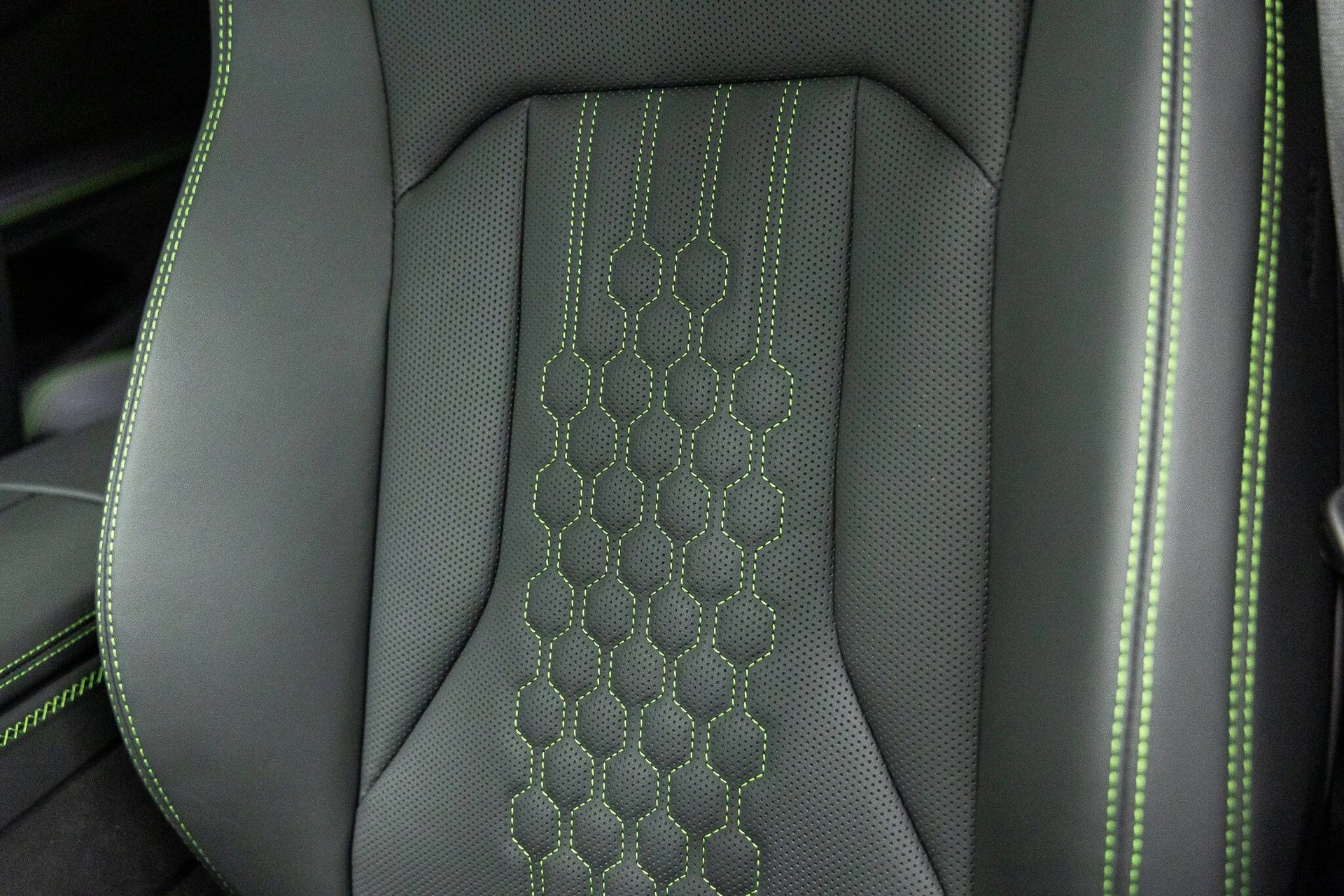 mph036_2410062660_9517dc5e7cedd58851fbc616ecf7fcaax_8a7c031eb7