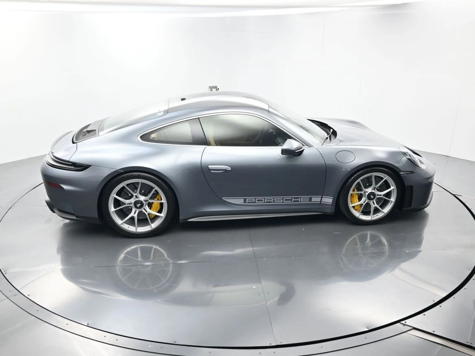 mph036_2410129943_f1a7f0e025351301b33e035c10036e59_fb6e8b3532