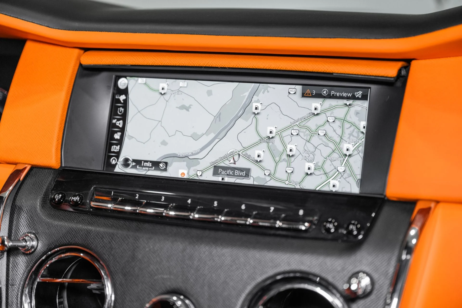 mph036_2415350803_Used_2020_Rolls_Royce_Cullinan_1773160473_04de4d7813