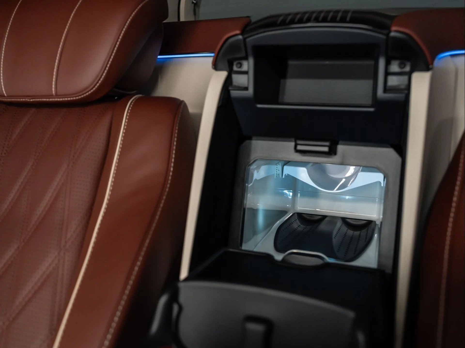 mph036_242247760_5ce8828435f1c80887f703e2b6775ef3_bc1db5b0e2