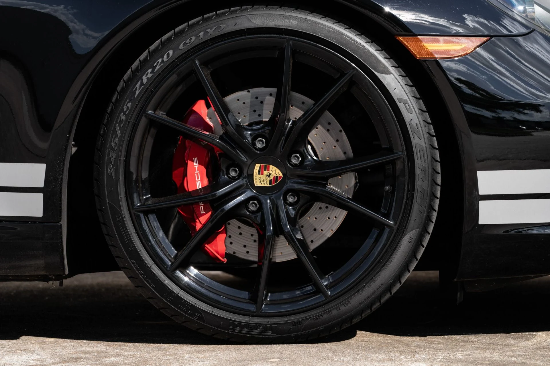 mph036_2425209174_Used_2017_Porsche_911_Carrera_S_1759960379_e811421ed6