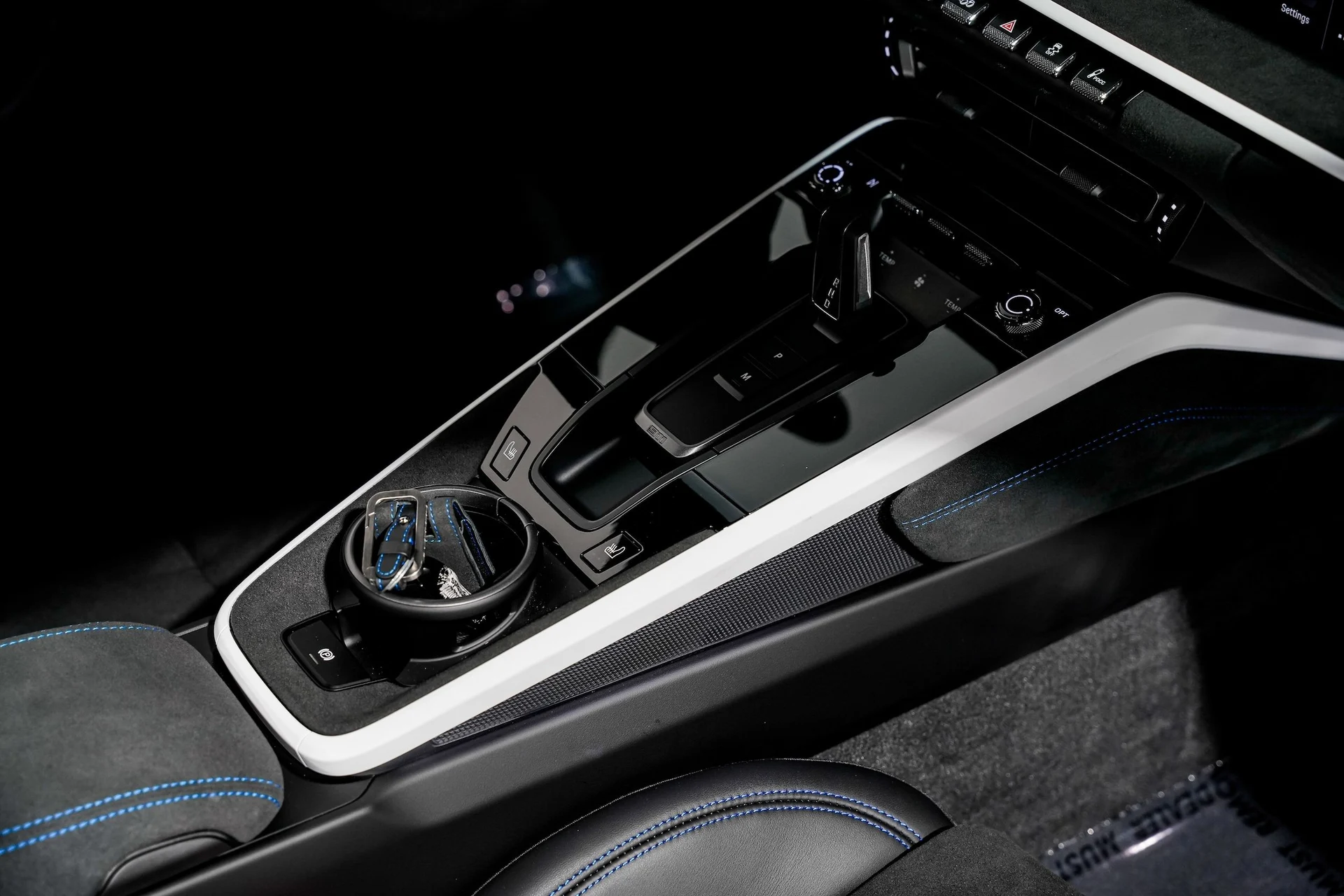 mph036_2428106354_993e8c96255f6efe38d768007c094a80x_ba9e5faa23