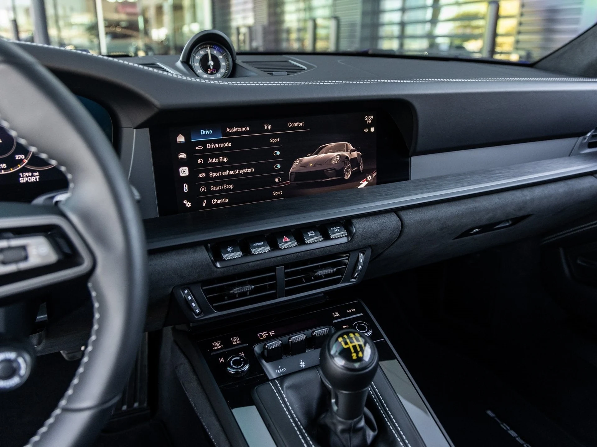 mph036_2429853644_37_b05738dd21