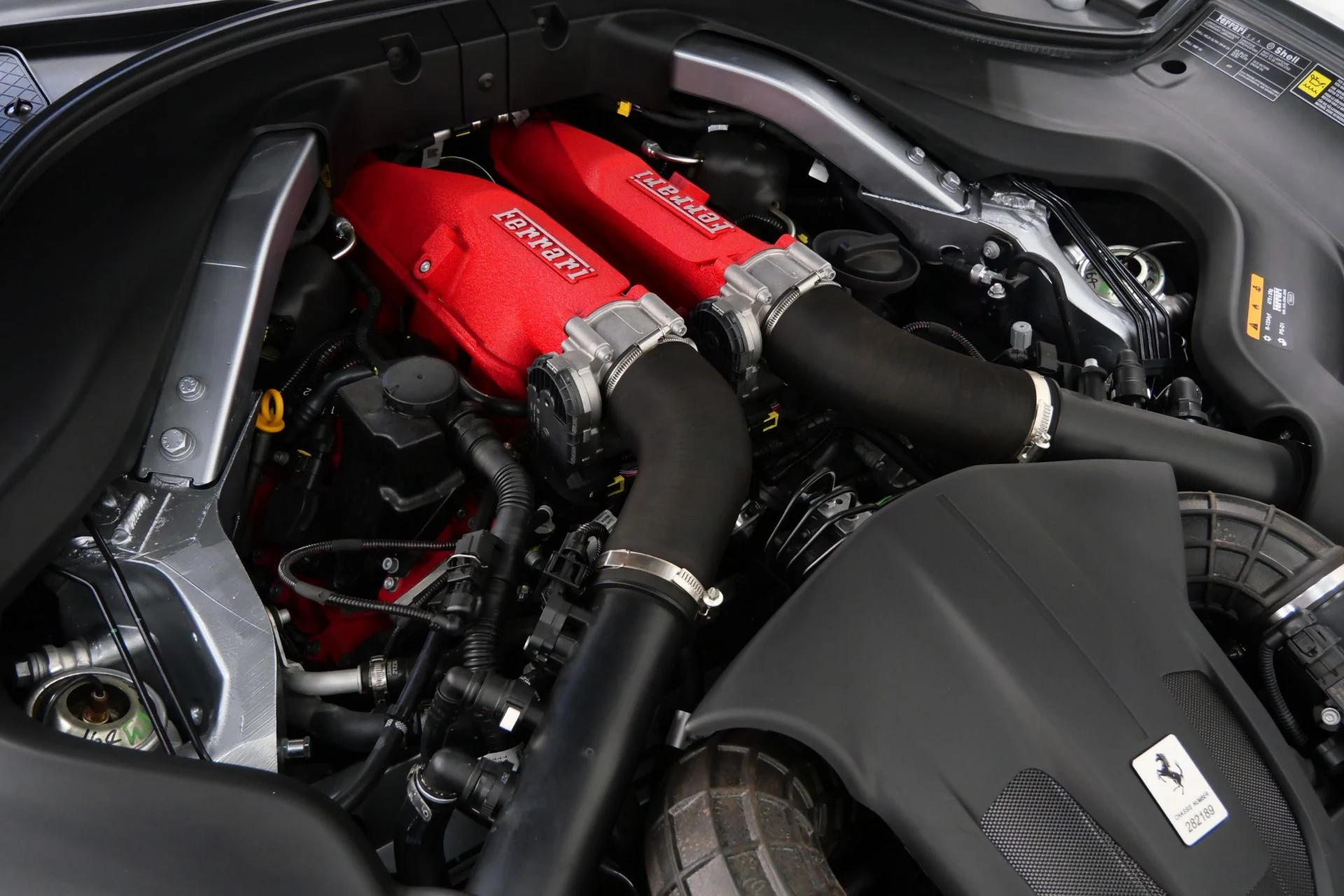 mph036_2433394347_Used_2022_Ferrari_Portofino_M_1754510991_3f89584440