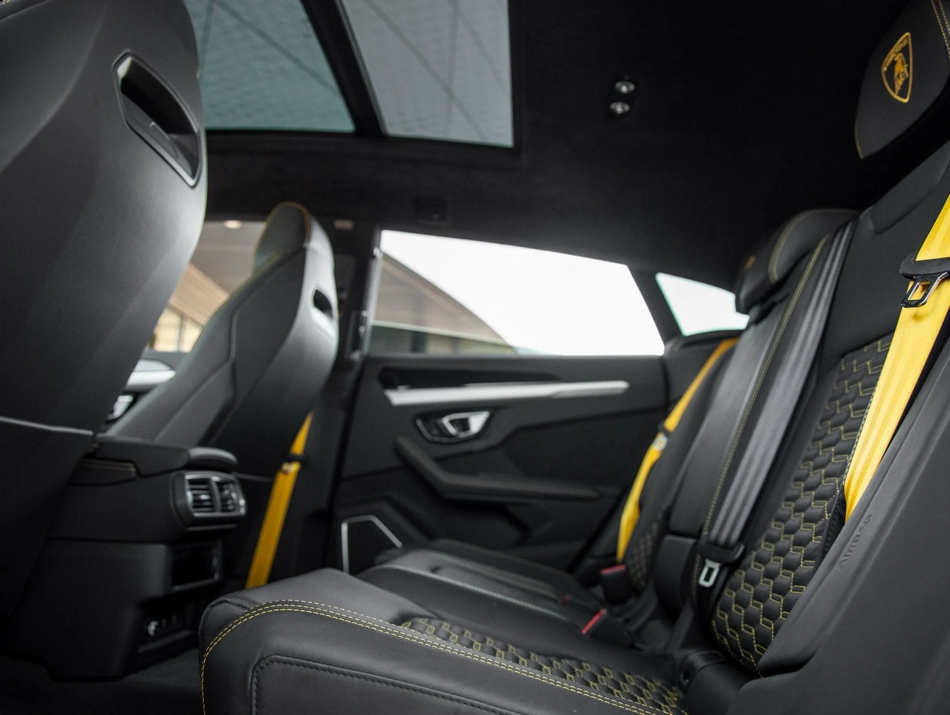 mph036_2437579946_37_31957102f4