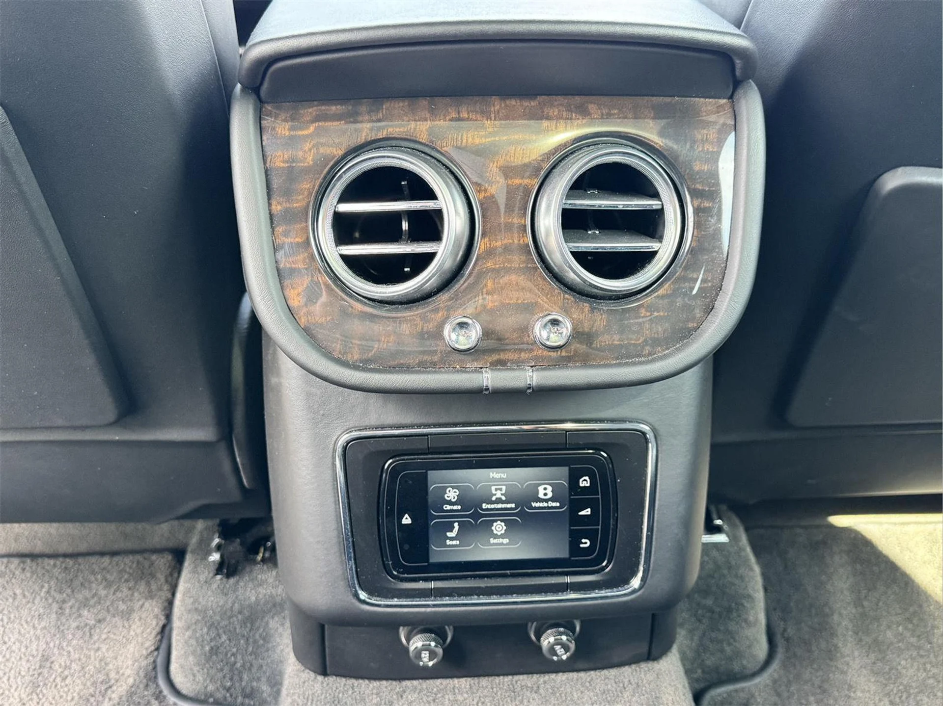 mph036_2442947697_c1c62f5007bbb37c19f17b2099995bac_c8dec74bf4