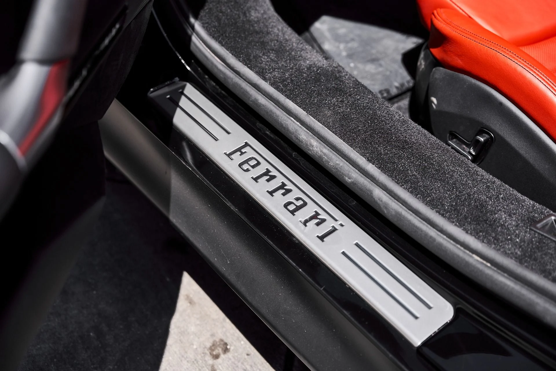 mph036_2445331709_Used_2024_Ferrari_SF_90_Spider_Base_1779382521_364723a7ad