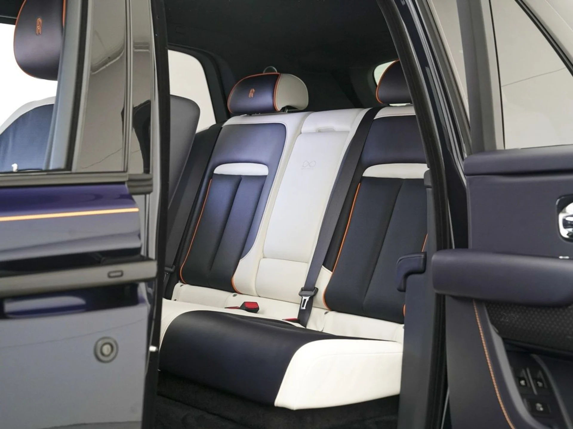 mph036_2455729156_wtuil9cb6nql1vp6gqkruqz5i52h_2c5352d070