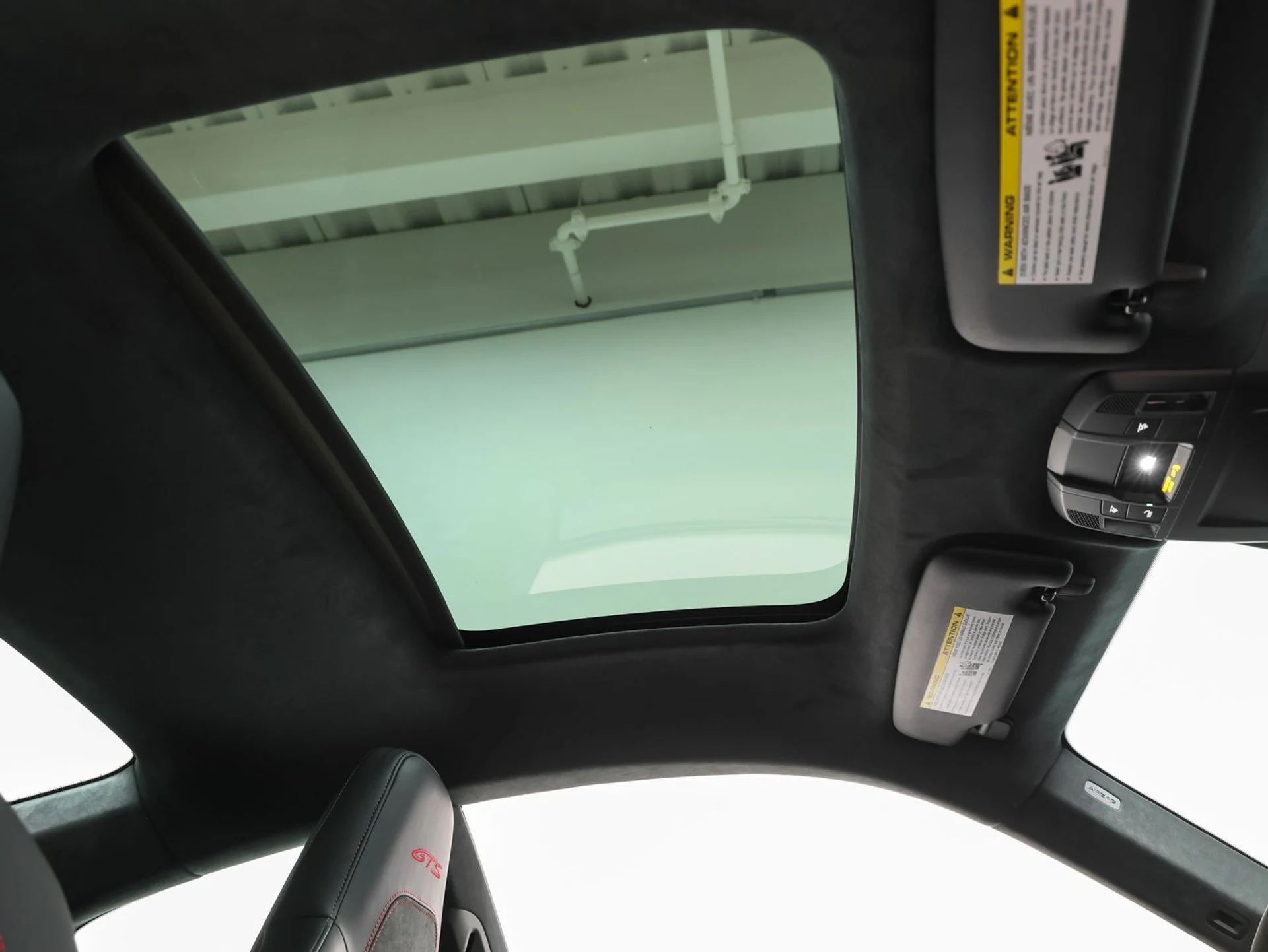 mph036_245936184_37_fb5db2844d