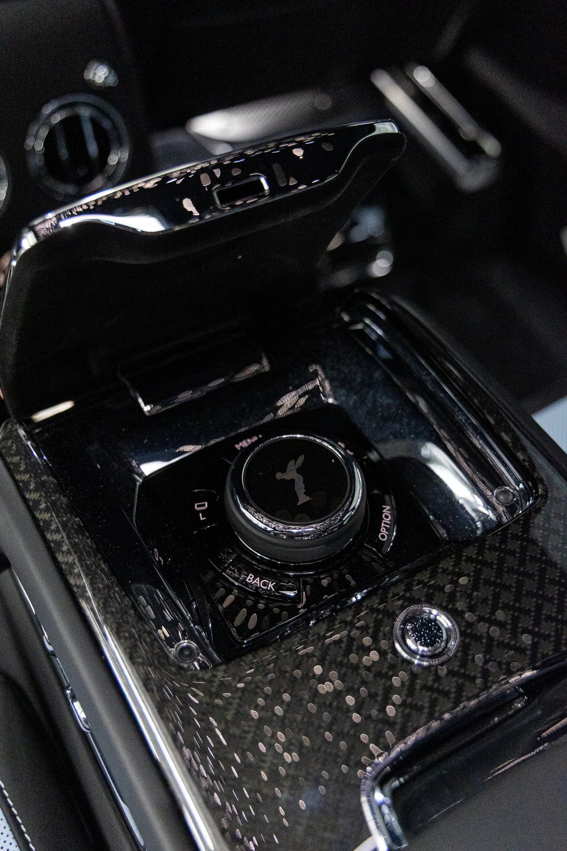 mph036_2469635889_5287f4e526404a9bbb91b58f15316554x_90badc3f91