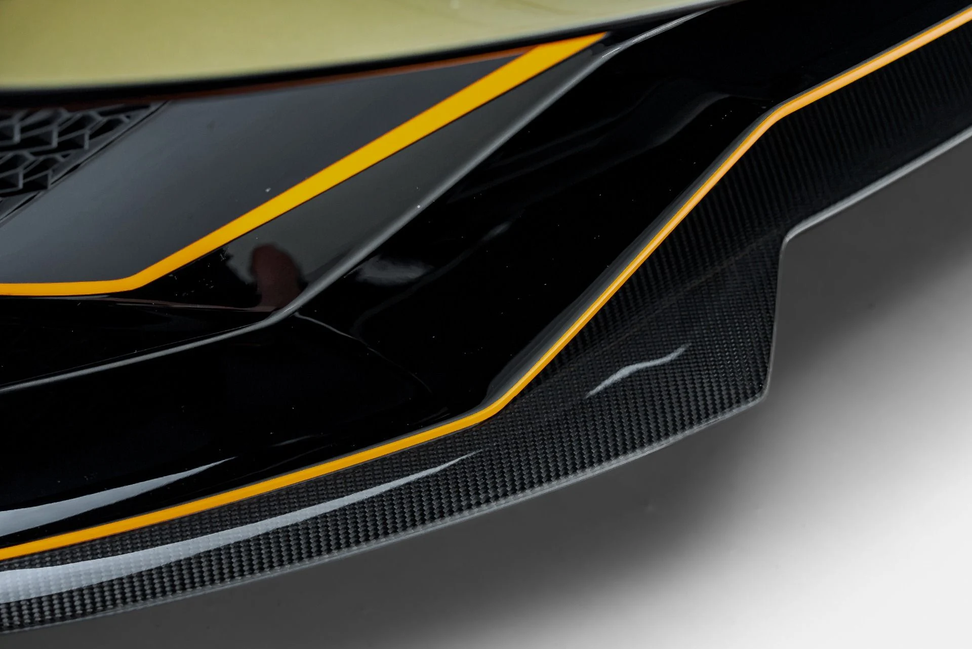 mph036_2483387914_Used_2022_Lamborghini_Aventador_LP_780_4_Ultimae_1792689417_e92da7ac18