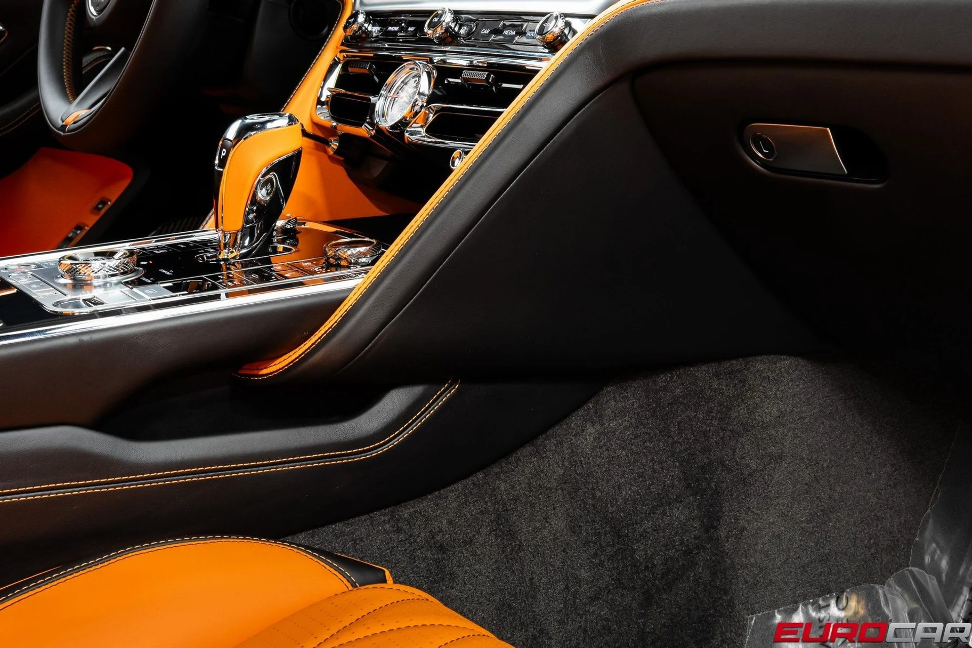 mph036_2485554155_image_37_8774e41f26