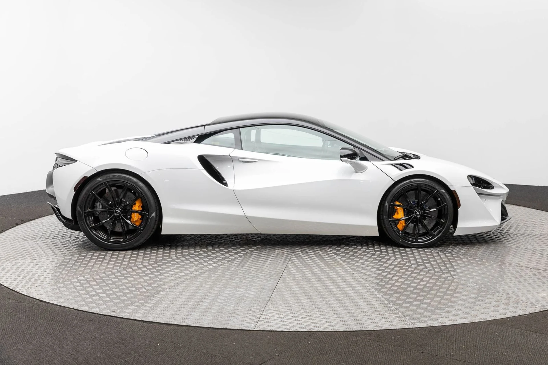 mph036_2490972612_37_084cd342b2