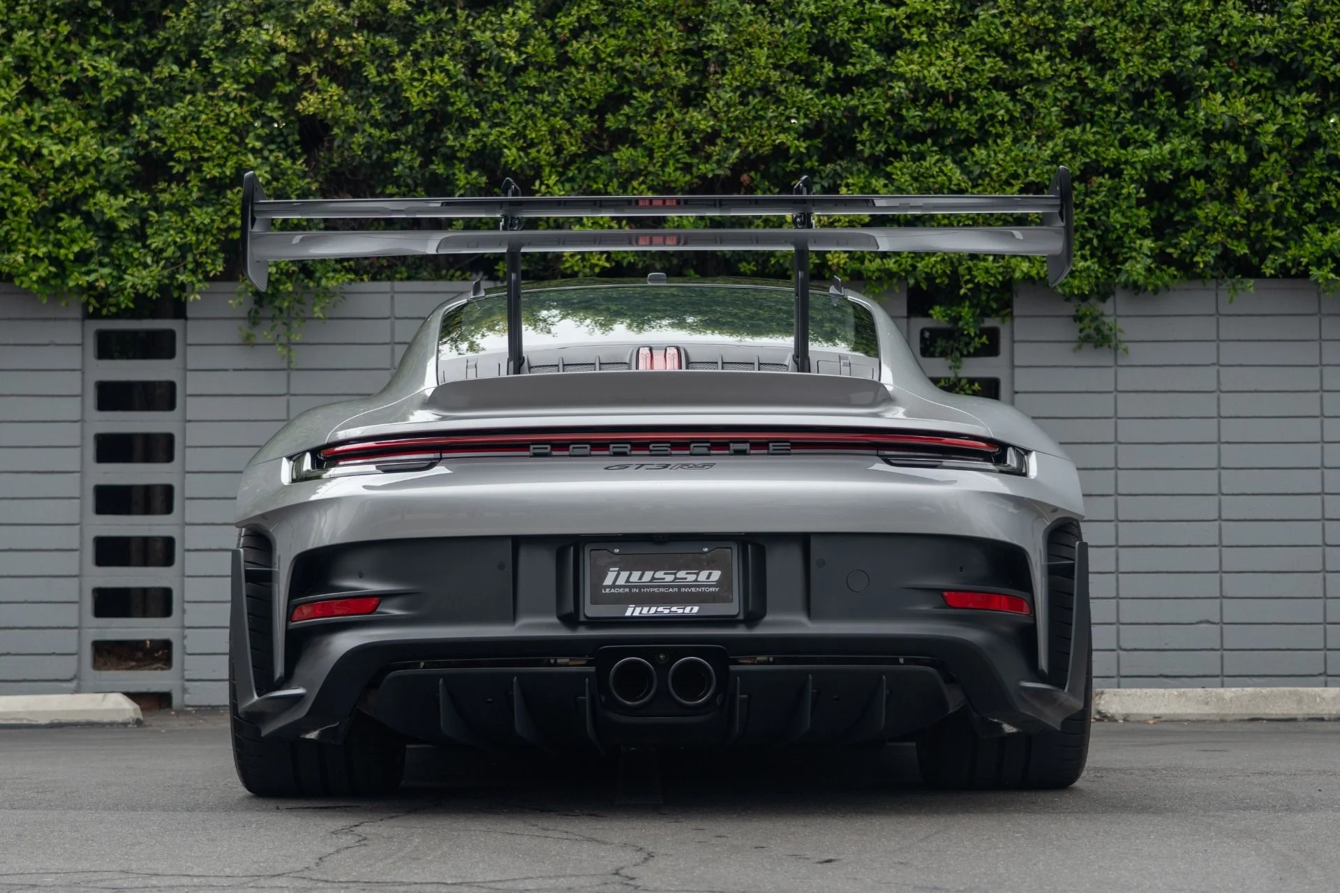 mph036_2492236876_Used_2025_Porsche_911_GT_3_RS_1758931250_69140d316f
