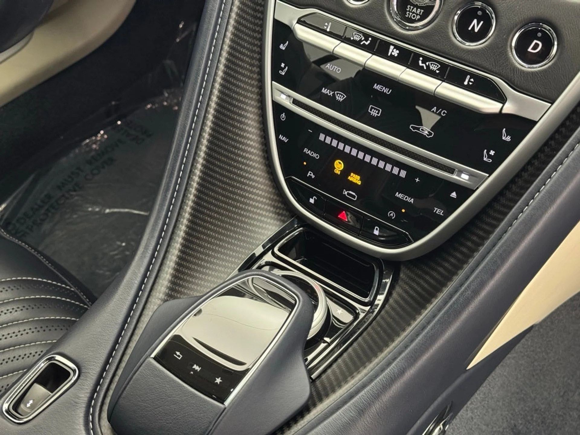 mph036_2524818065_37_3ad0c9778d