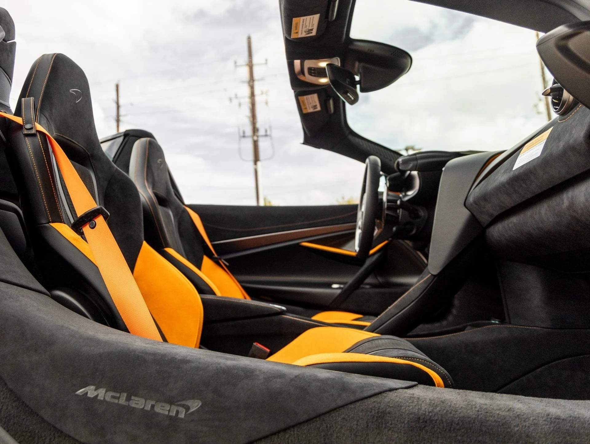 mph036_2527628749_37_2833b98e54