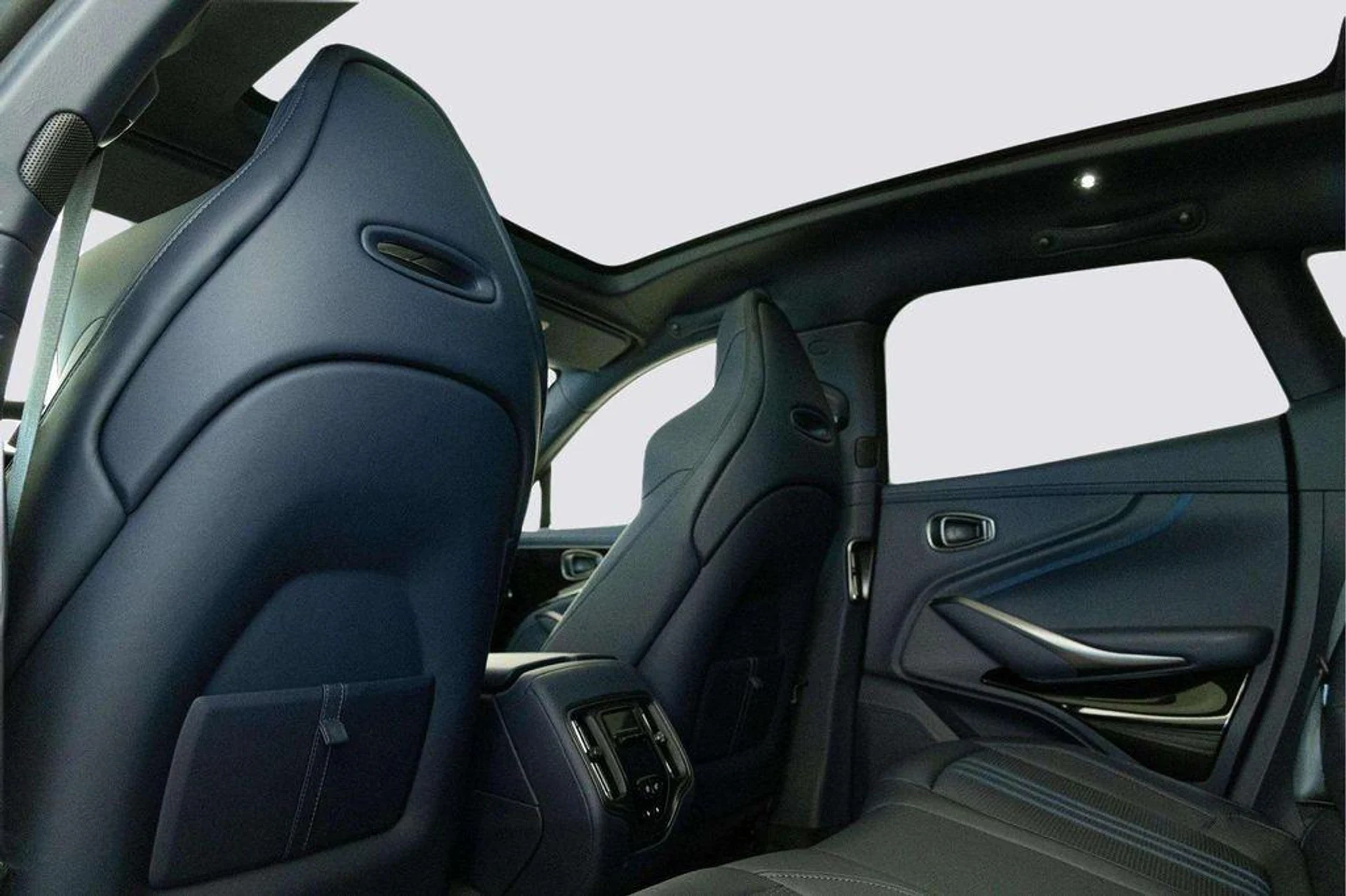 mph036_2530015846_f_M_Etb_K7_TWZB_Vjf_E_3k8xdm0_Q_Iw_A_255deae0ad