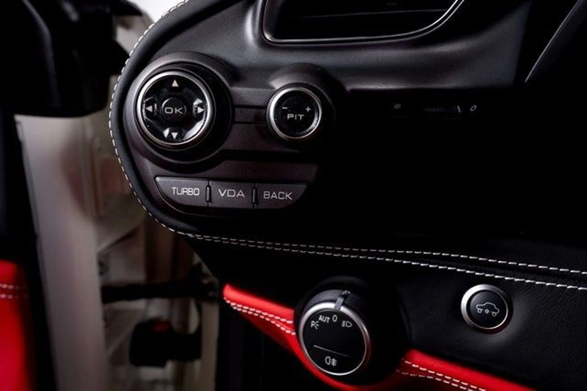 mph036_253036492_3c97c07ee76244e55eb37e8e832099dax_98466f364d