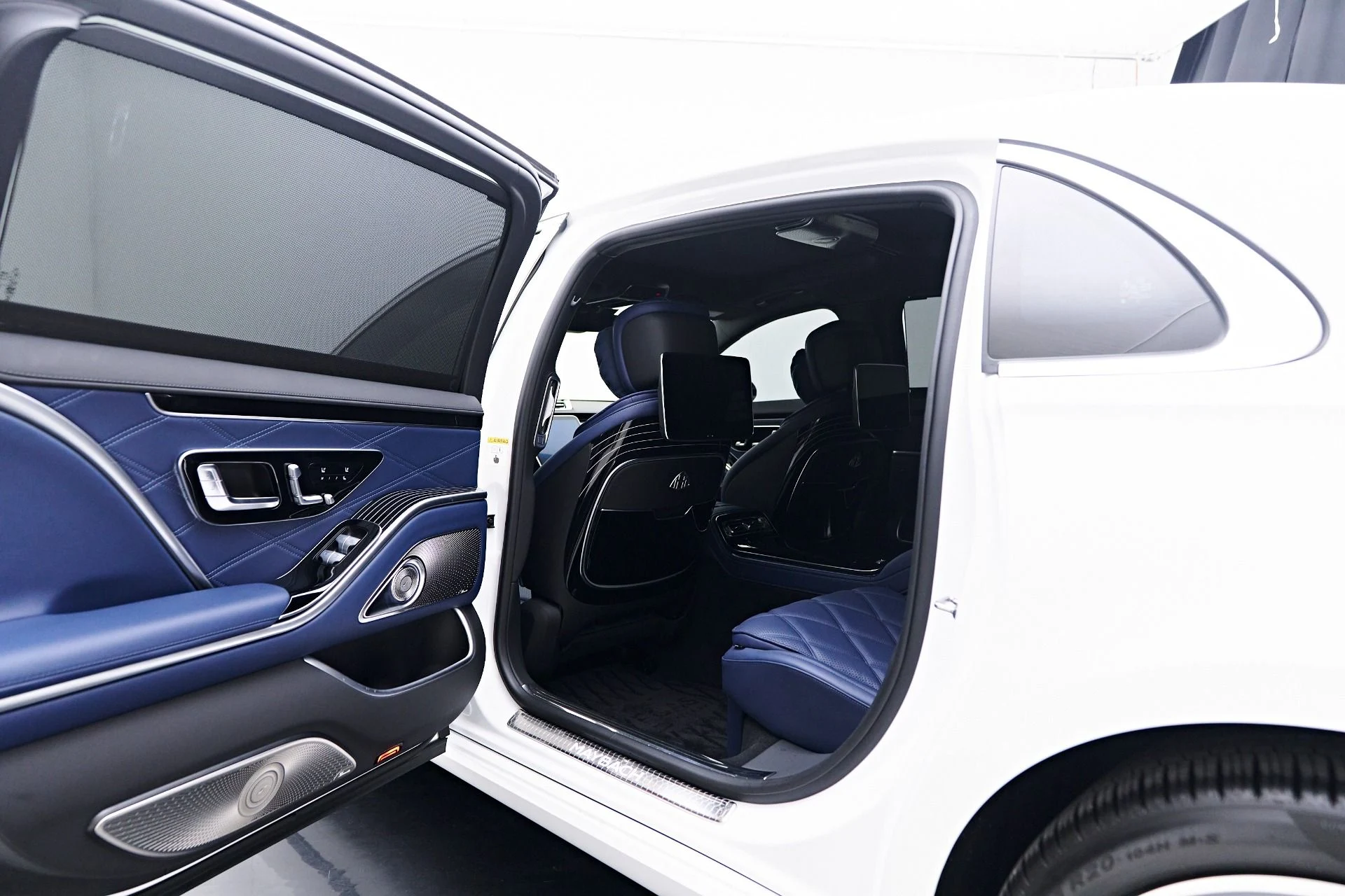 mph036_2536438218_Used_2024_Mercedes_Benz_S_Class_Maybach_S_680_1749232025_b6904bbea1