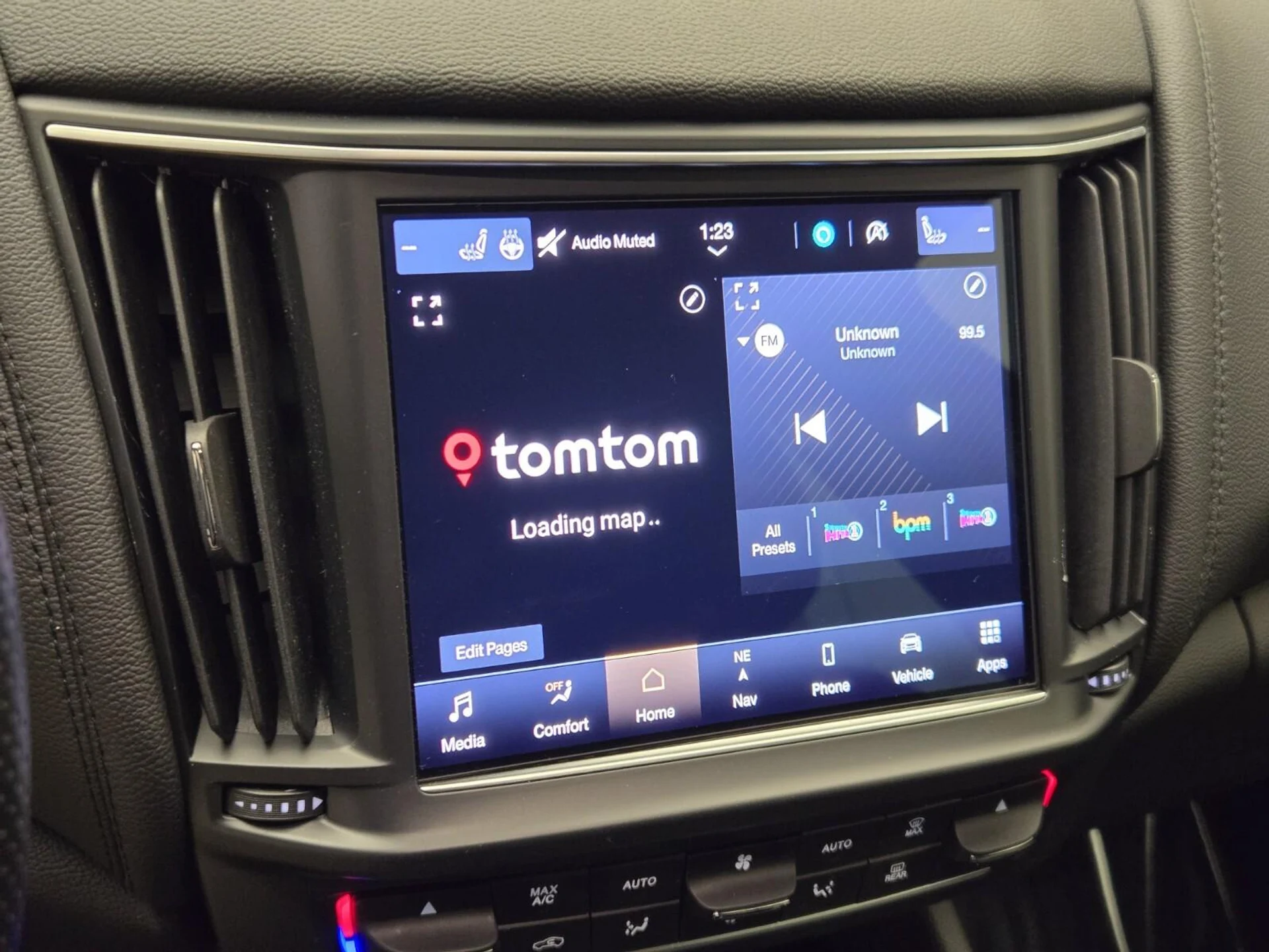 mph036_2561948921_Used_2021_Maserati_Levante_S_1768891463_37d9d047e8