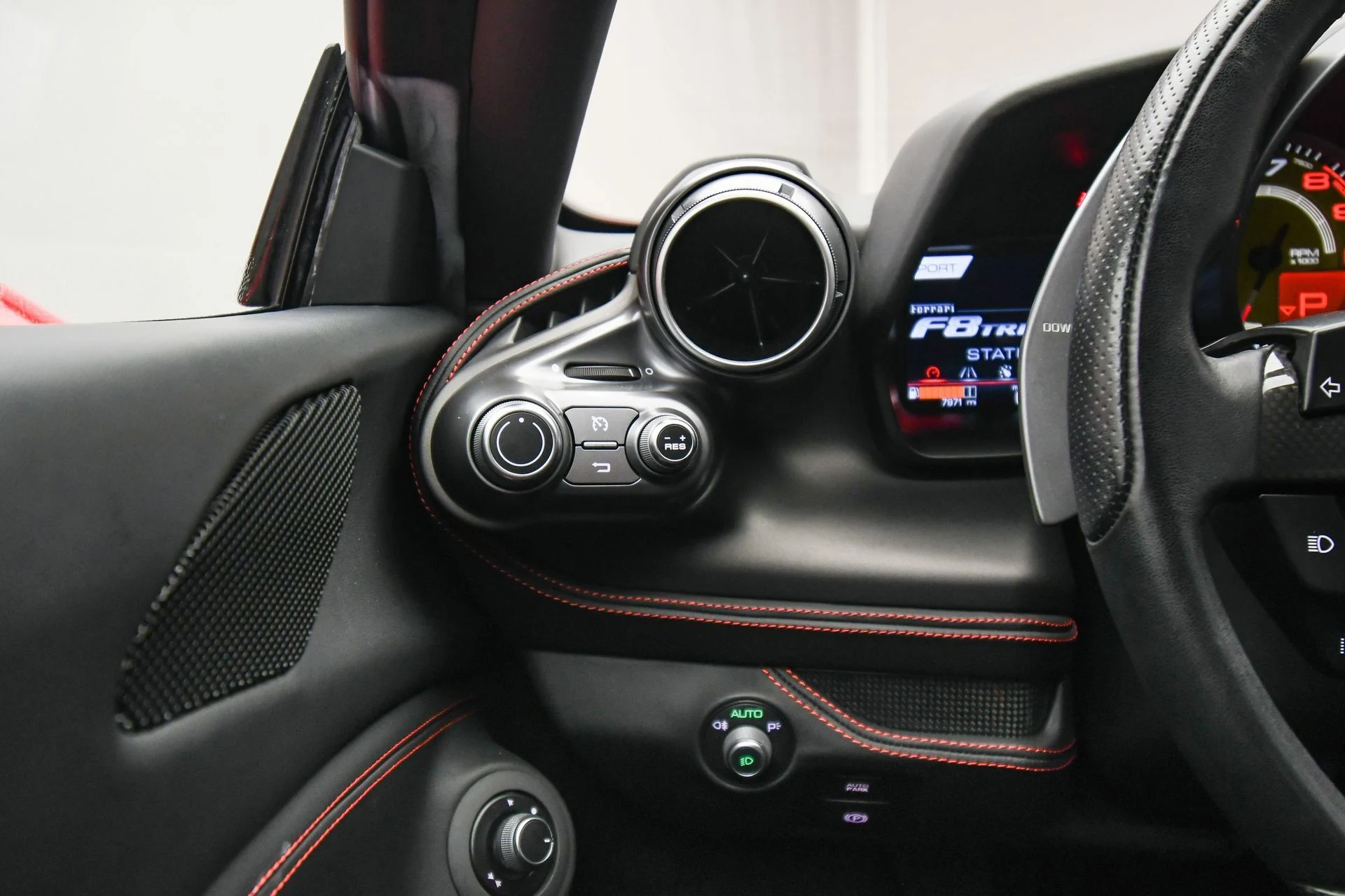 mph036_256567957_8b47408d1b504f8aaf19bc686294069b_55b6ccfe7b