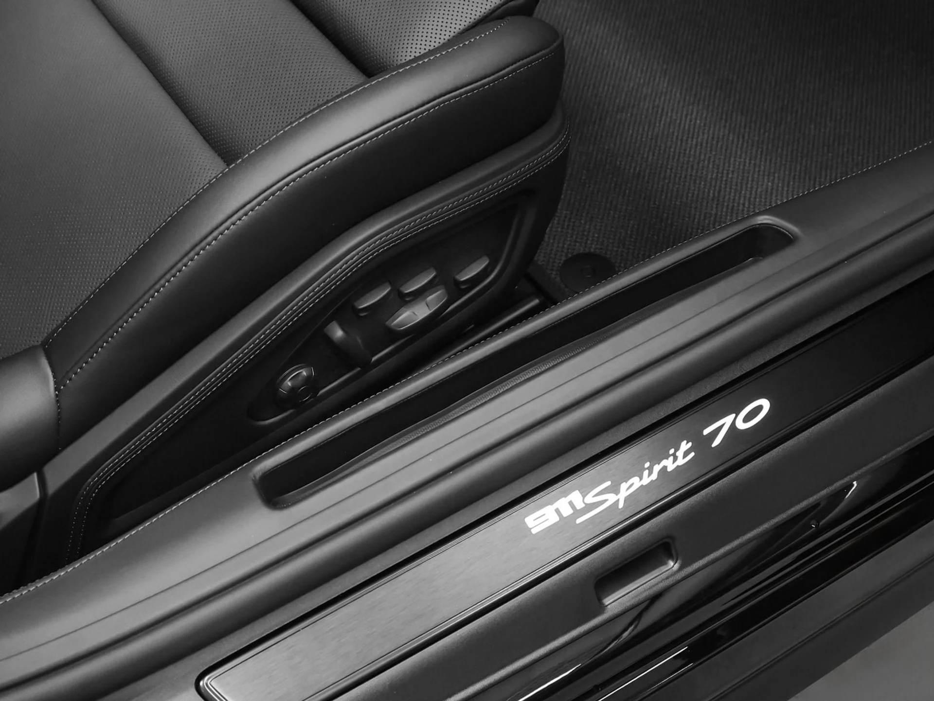 mph036_2583514967_37_22b6c7b95a