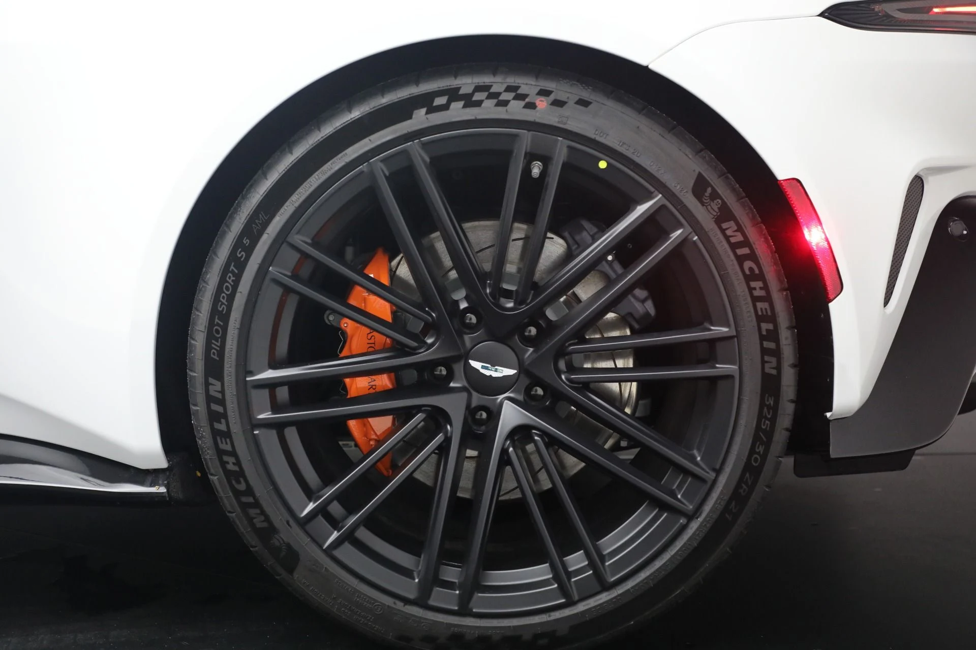 mph036_2584882225_New_2026_Aston_Martin_Vantage_S_1773251137_fa17c9f0f2