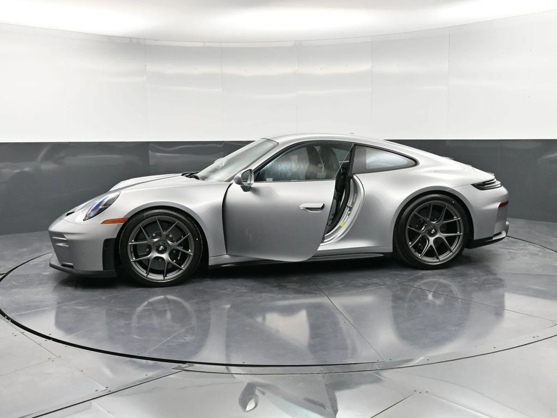 mph036_2588662928_497904464_6998a82c533120a7dd0c466e_c61f8464b5