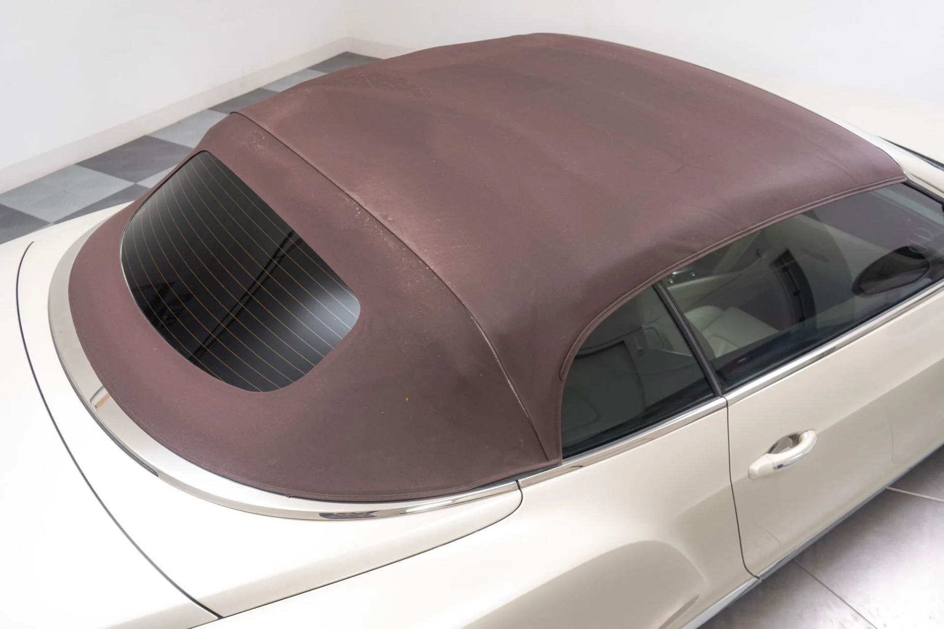 mph036_2605084845_Used_2014_Bentley_Continental_GTC_Speed_Low_Miles_Extended_Veneers_Classic_Color_Combination_1785352164_8b5d5c7e66
